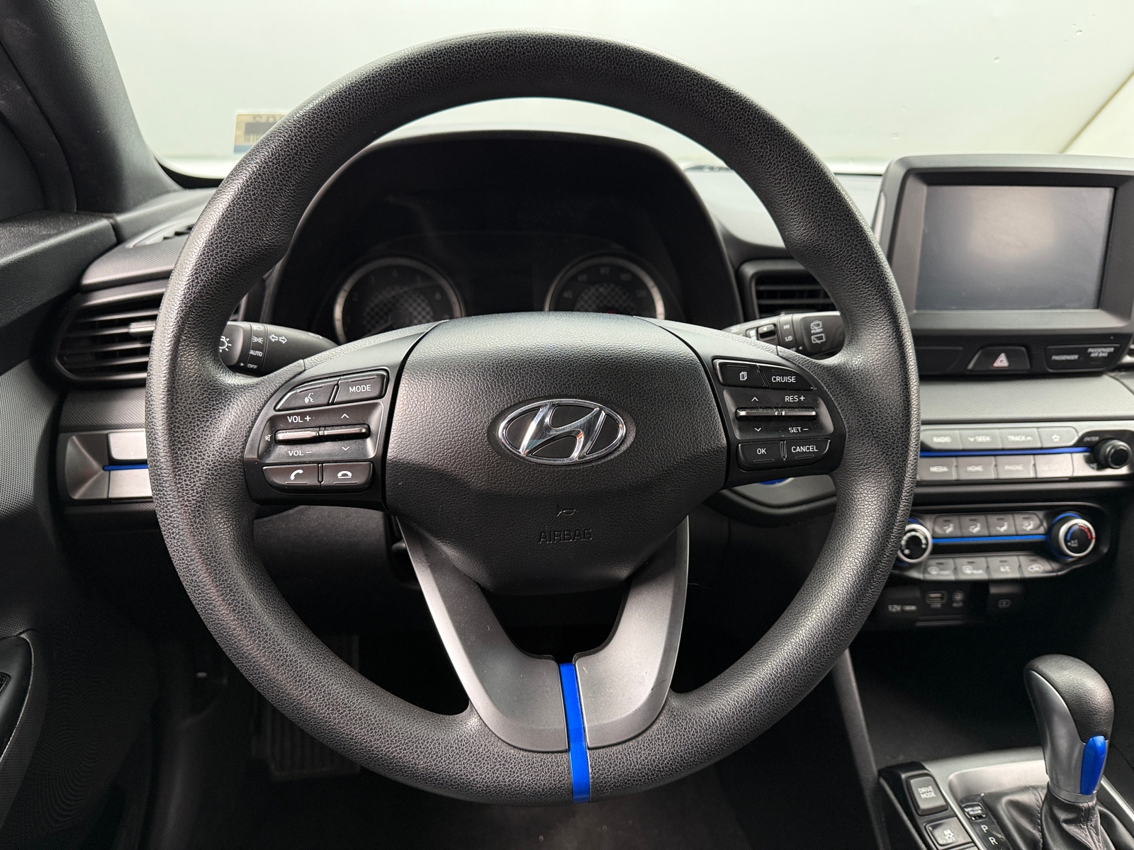 Thumbnail: 2019 Hyundai Veloster - 4