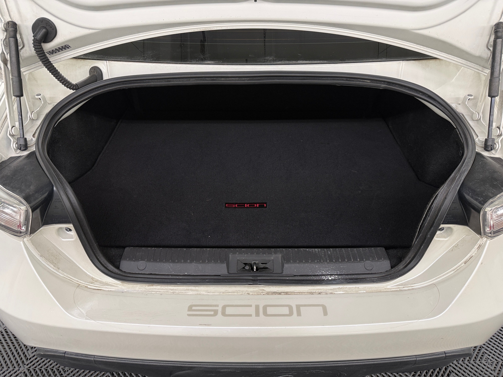 Thumbnail: 2013 Scion FR-S - 5