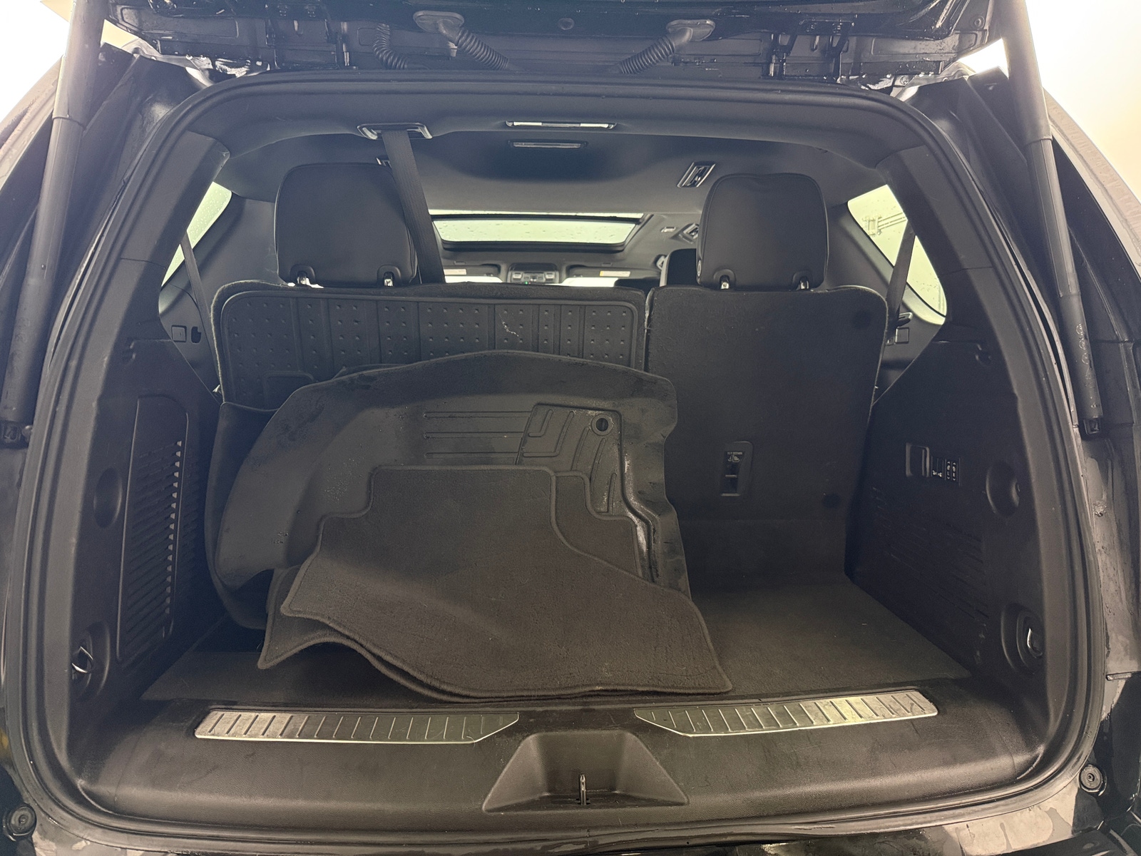 Thumbnail: 2022 Chevrolet Tahoe - 6