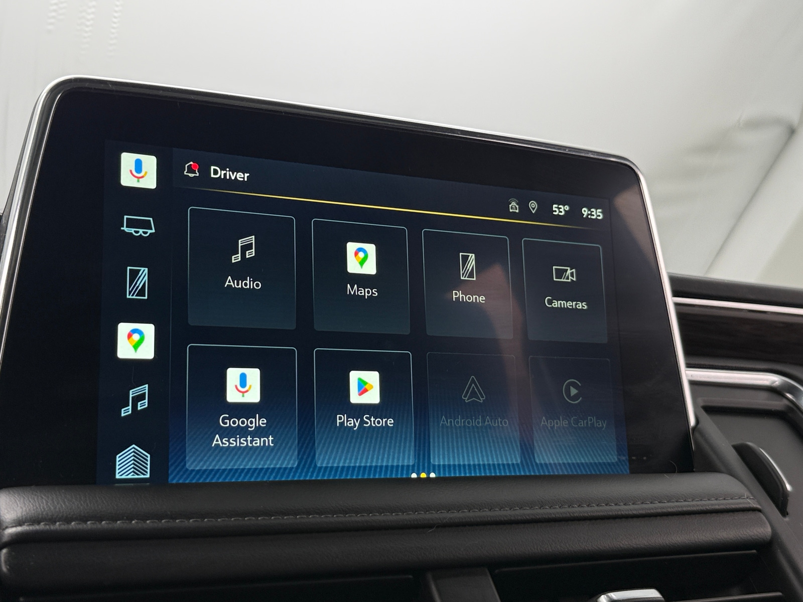 Thumbnail: 2022 Chevrolet Tahoe - 3