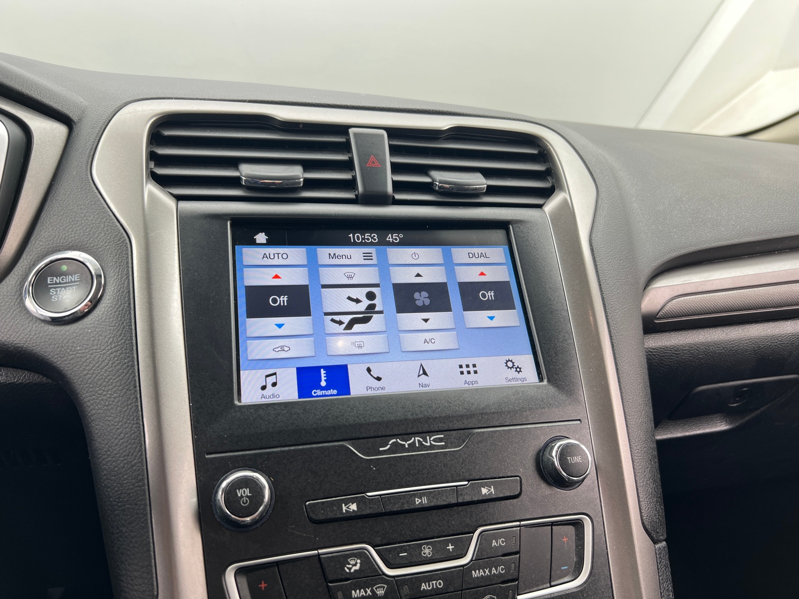 Thumbnail: 2019 Ford Fusion - 4