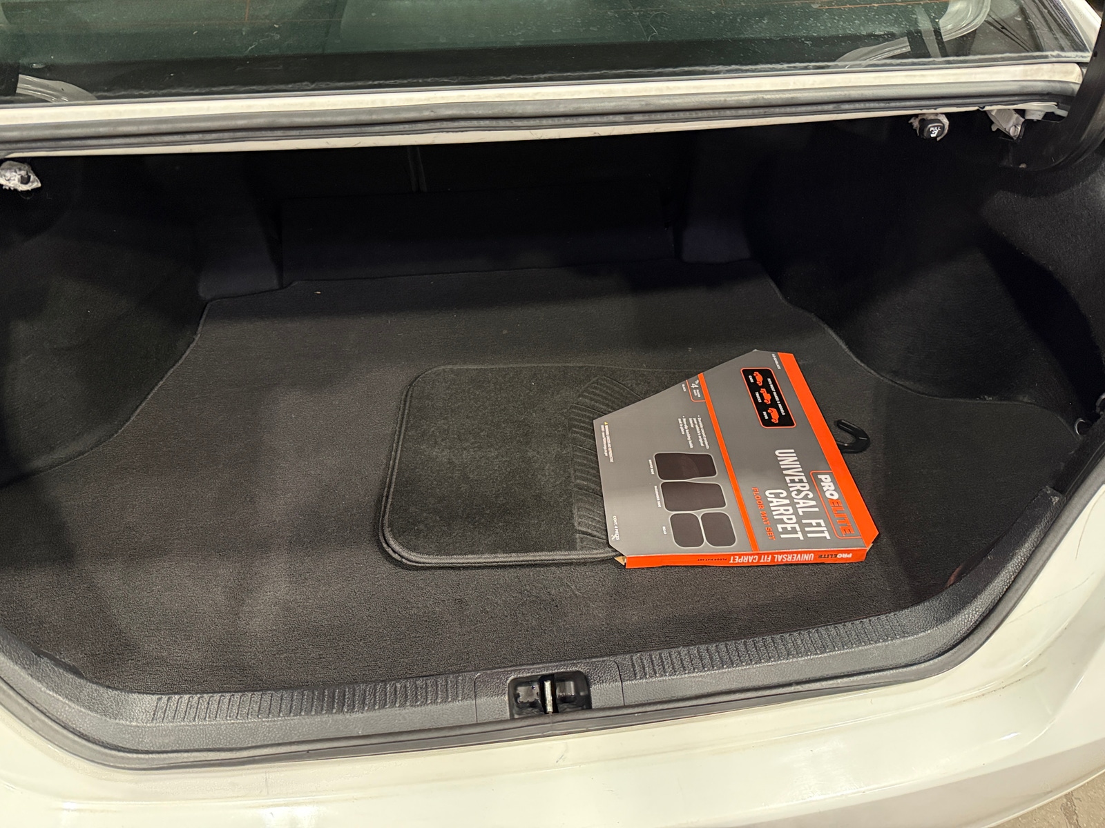 Thumbnail: 2018 Toyota Camry - 7