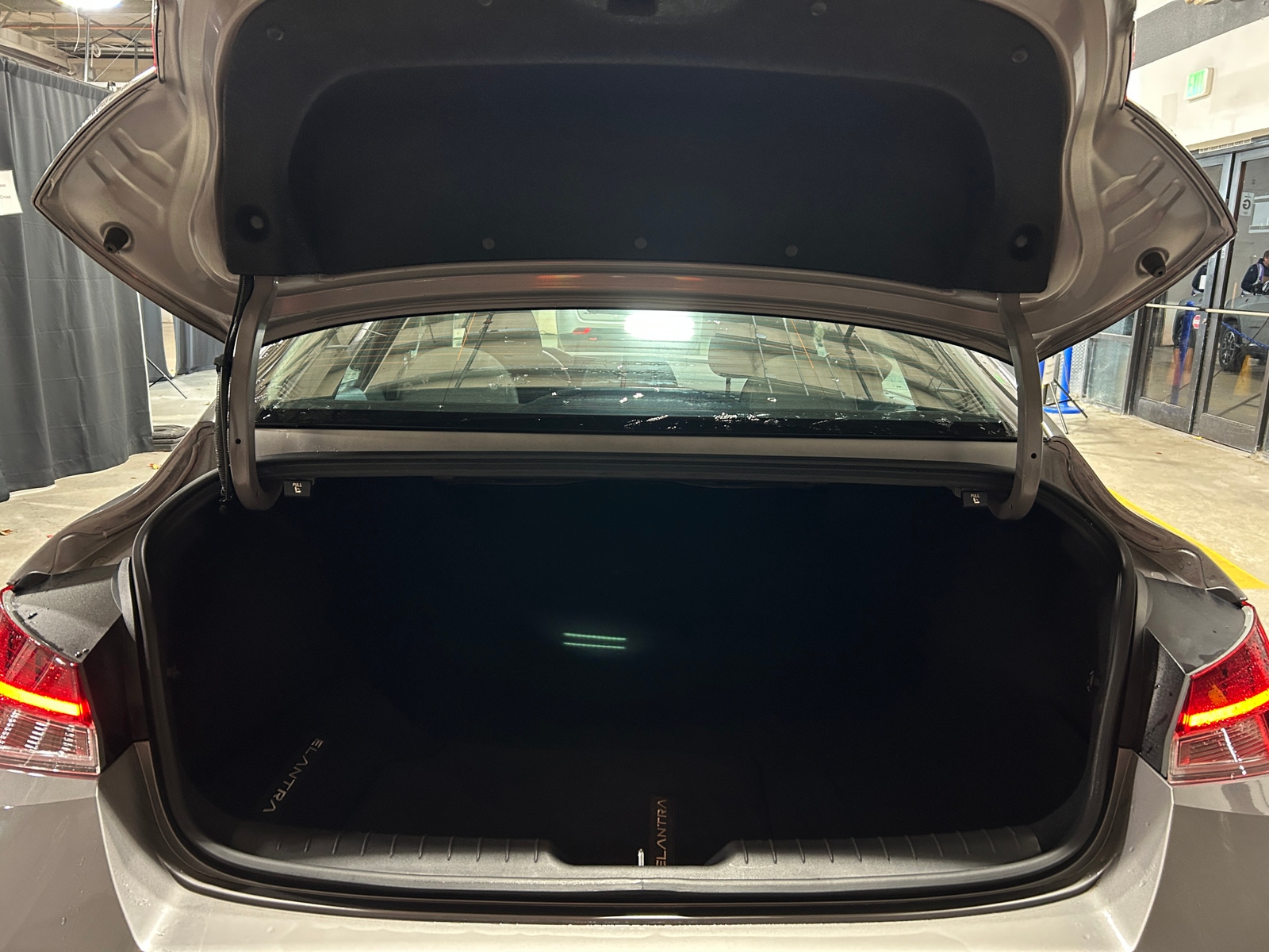 Thumbnail: 2023 Hyundai Elantra - 7