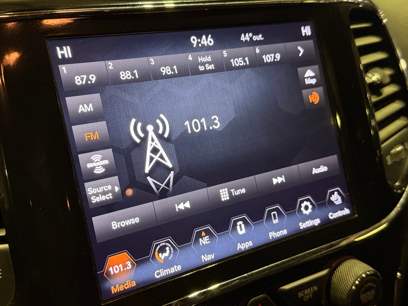 Thumbnail: 2021 Jeep Grand Cherokee - 3