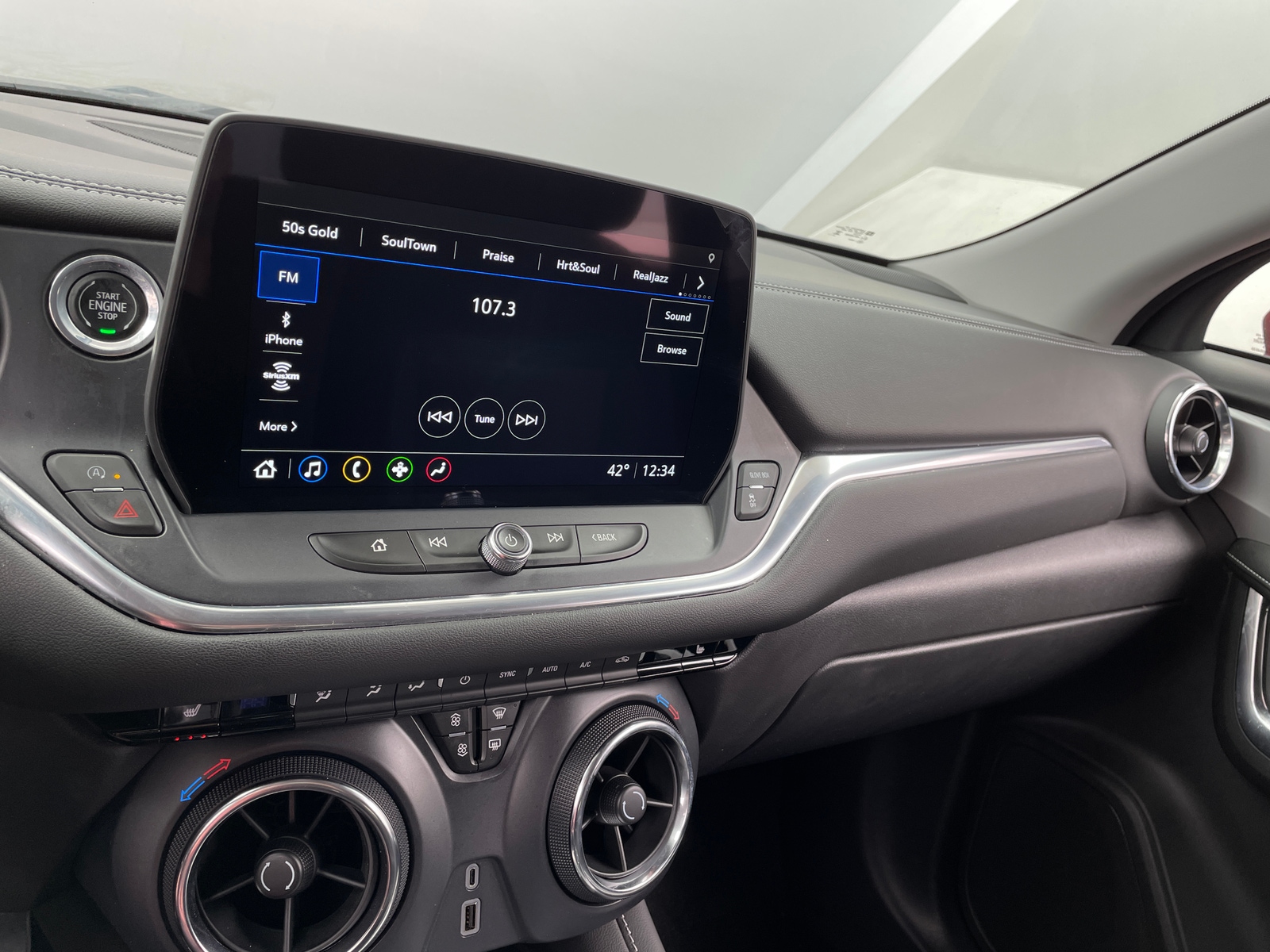 Thumbnail: 2024 Chevrolet Blazer - 4