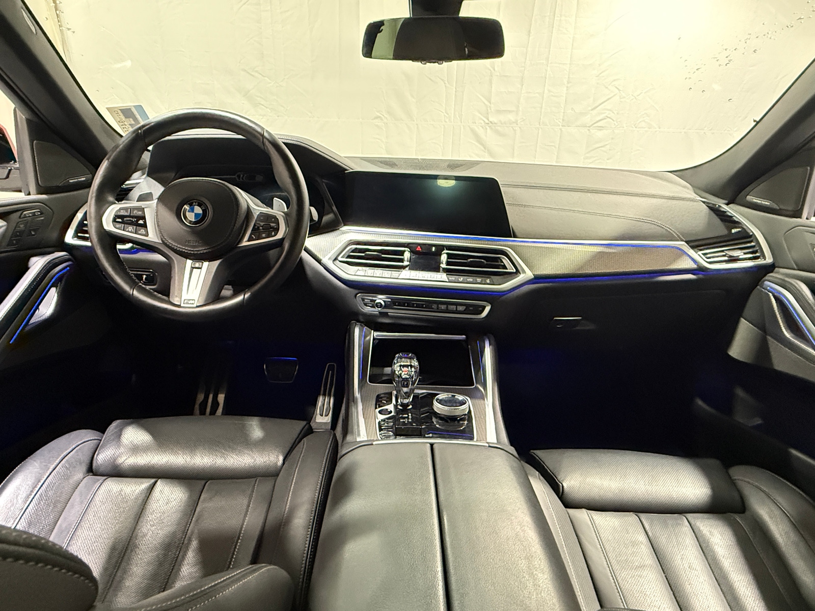 Thumbnail: 2021 BMW X6 - 2