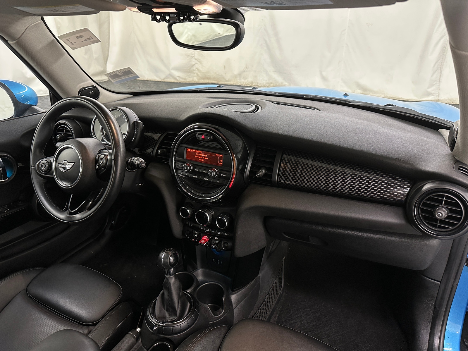 Thumbnail: 2016 MINI Cooper Hardtop - 2