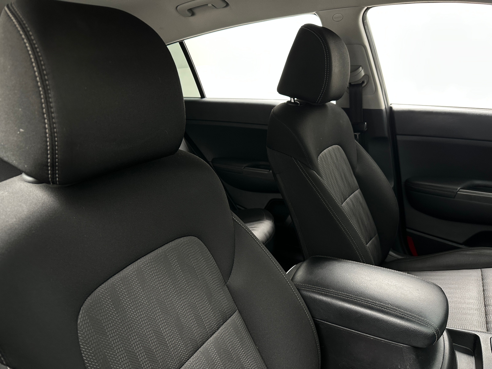 Thumbnail: 2021 Kia Sportage - 2