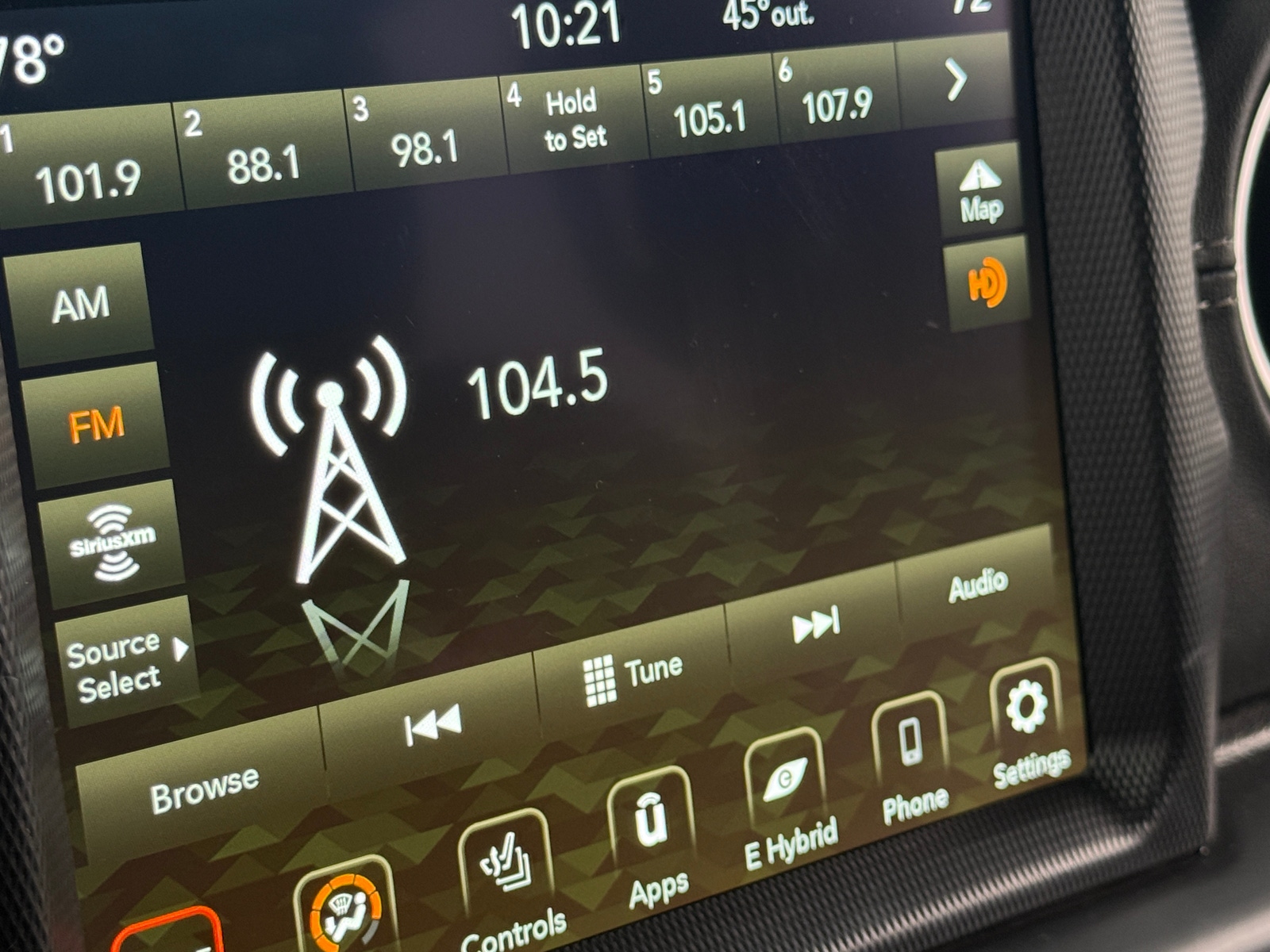 Thumbnail: 2022 Jeep Wrangler - 3