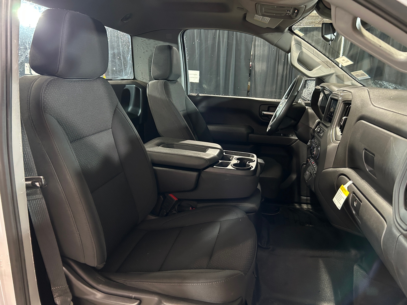 Thumbnail: 2024 Chevrolet Silverado 1500 - 2