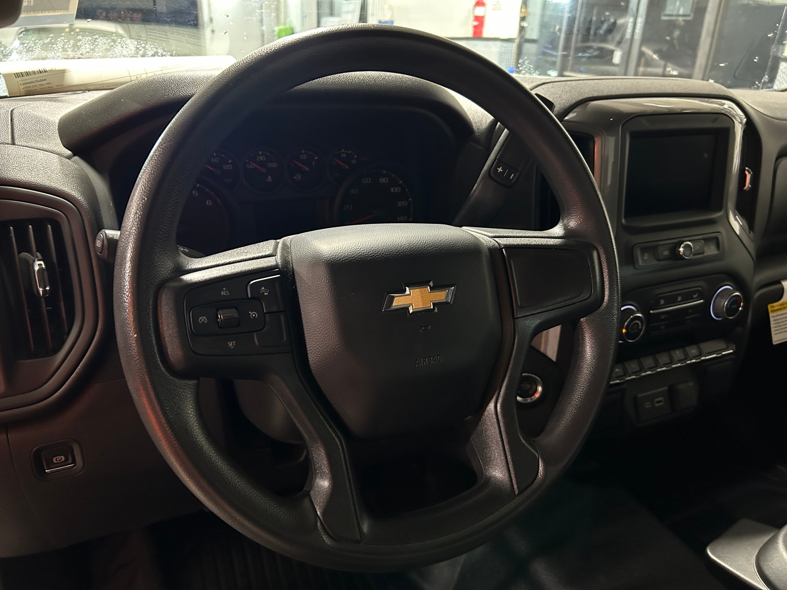 Thumbnail: 2024 Chevrolet Silverado 1500 - 5