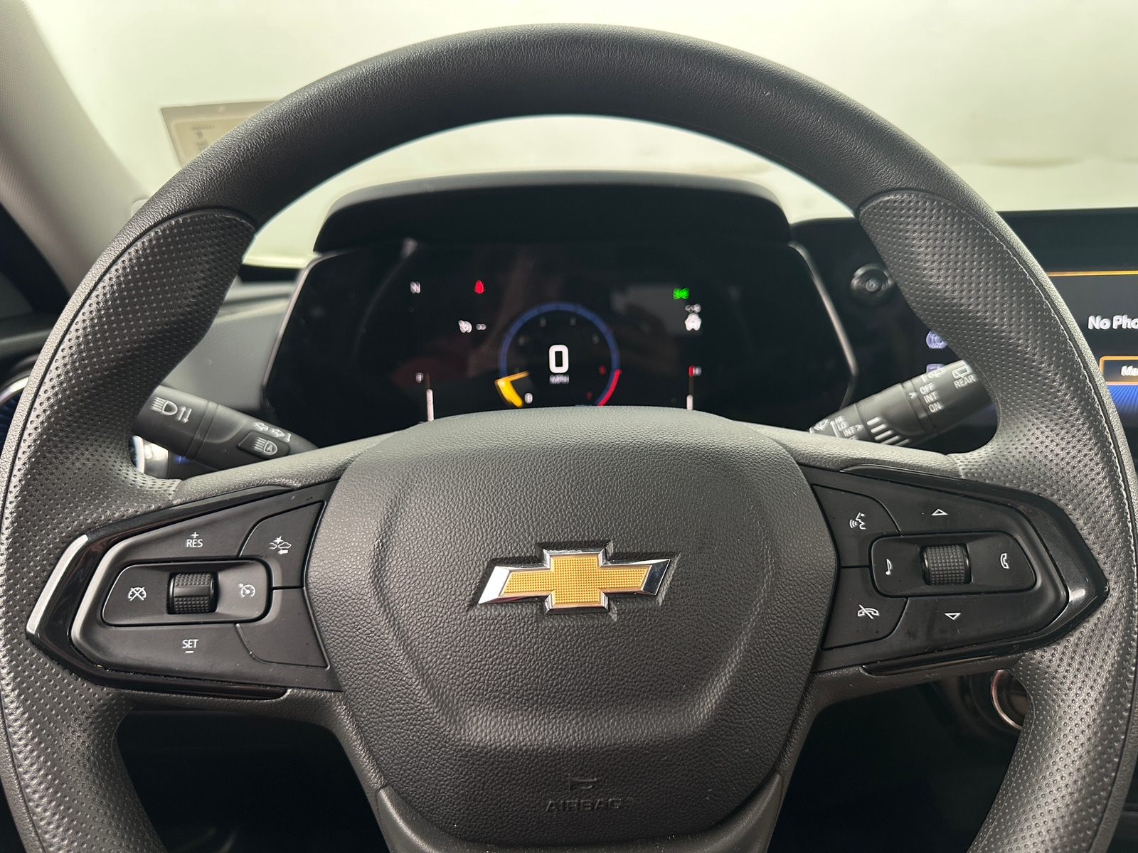 Thumbnail: 2025 Chevrolet Trax - 5