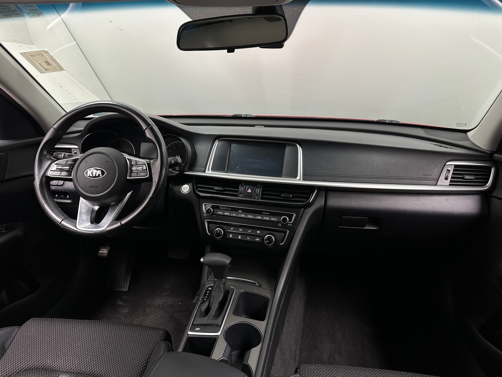 Thumbnail: 2020 Kia Optima - 2