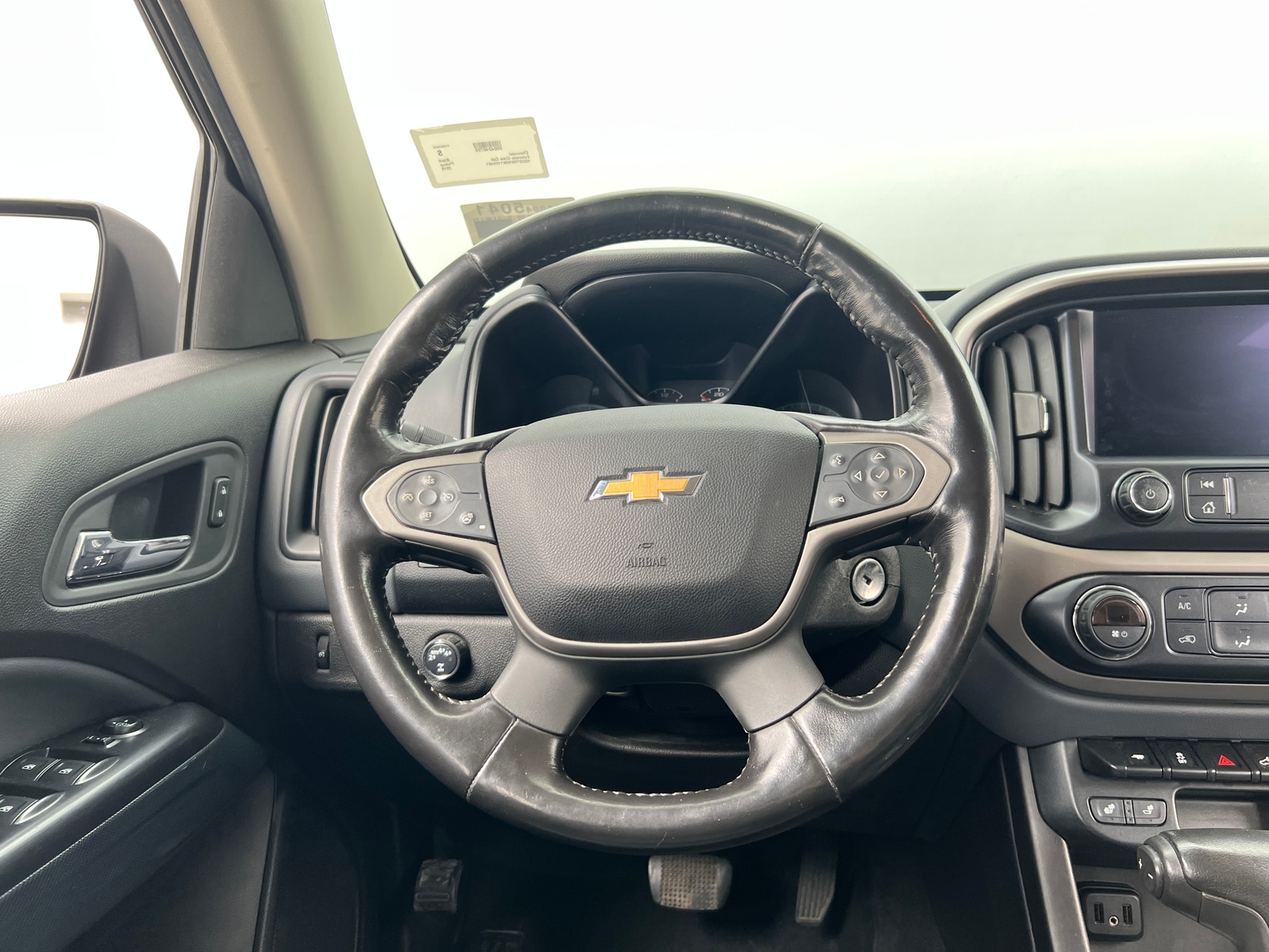 Thumbnail: 2019 Chevrolet Colorado - 4