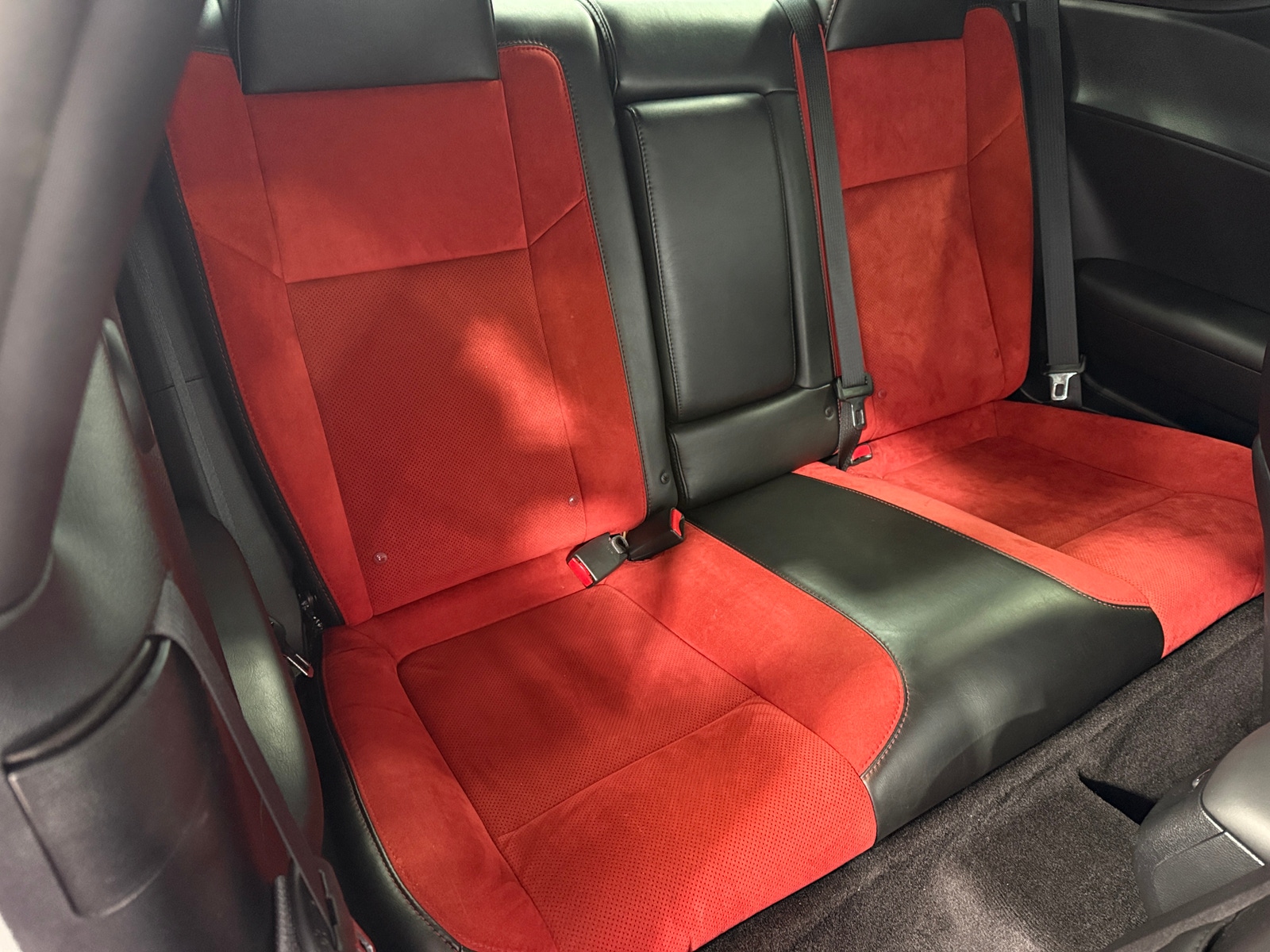 Thumbnail: 2018 Dodge Challenger - 5