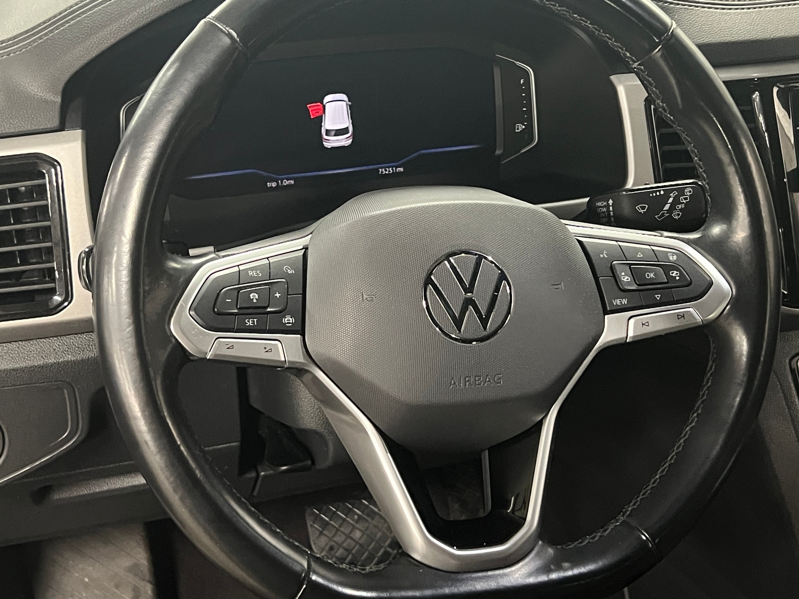 Thumbnail: 2020 Volkswagen Atlas - 4