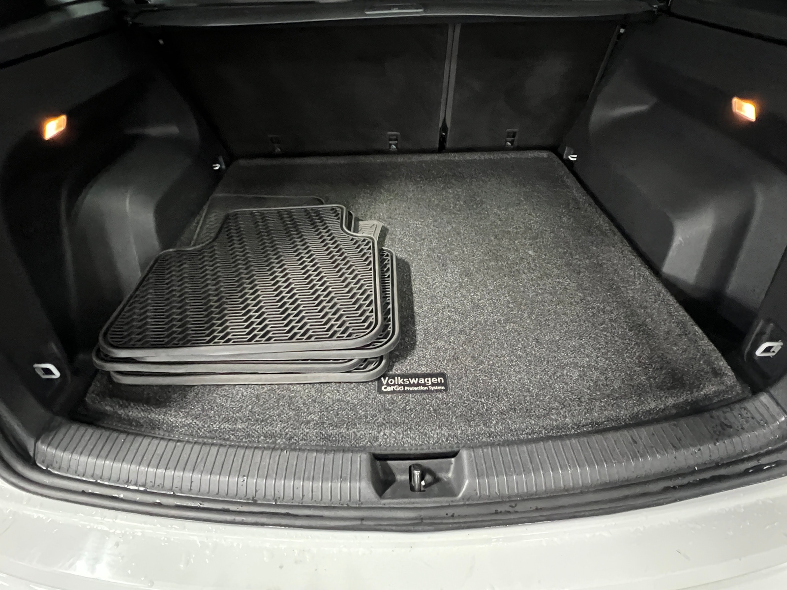 Thumbnail: 2020 Volkswagen Atlas - 6