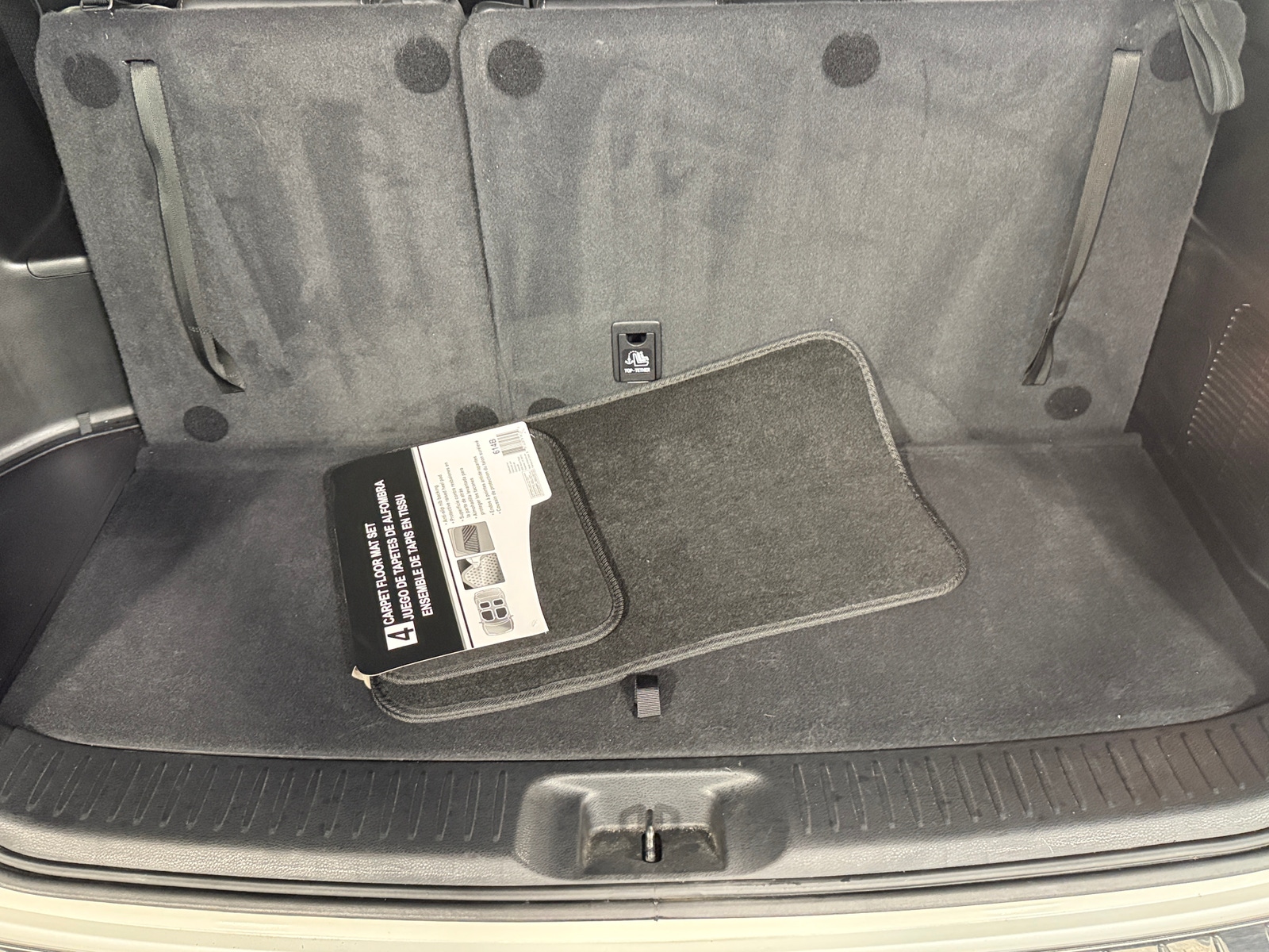 Thumbnail: 2017 Toyota Highlander - 6