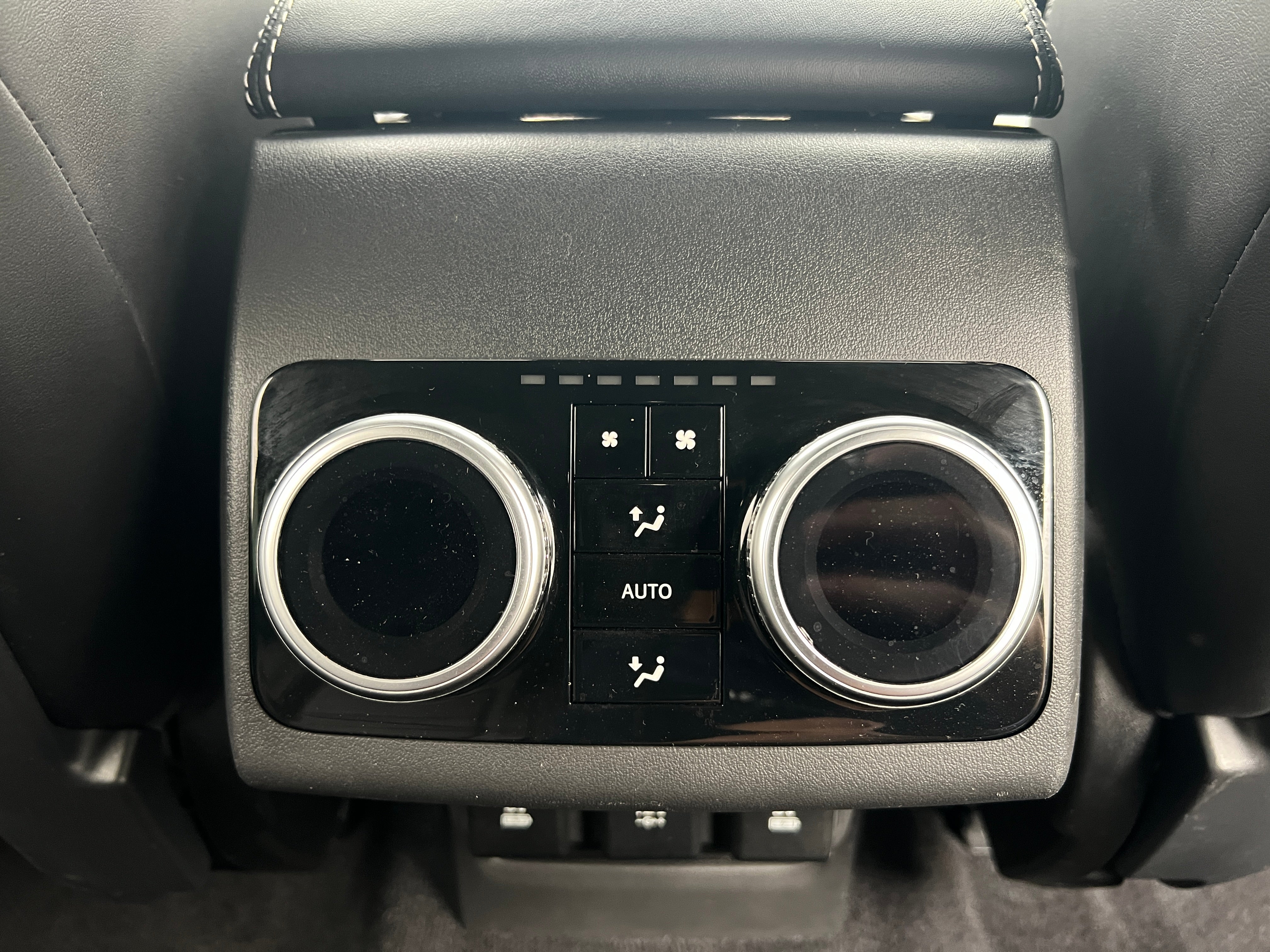 Used 2020 Jaguar I-PACE HSE with VIN SADHD2S13L1F85400 for sale in Oak Creek, WI