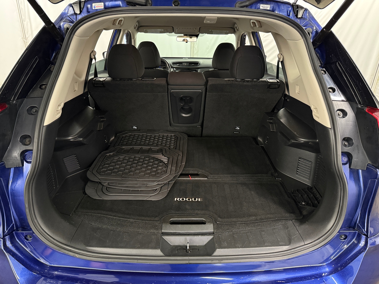 Thumbnail: 2019 Nissan Rogue - 7