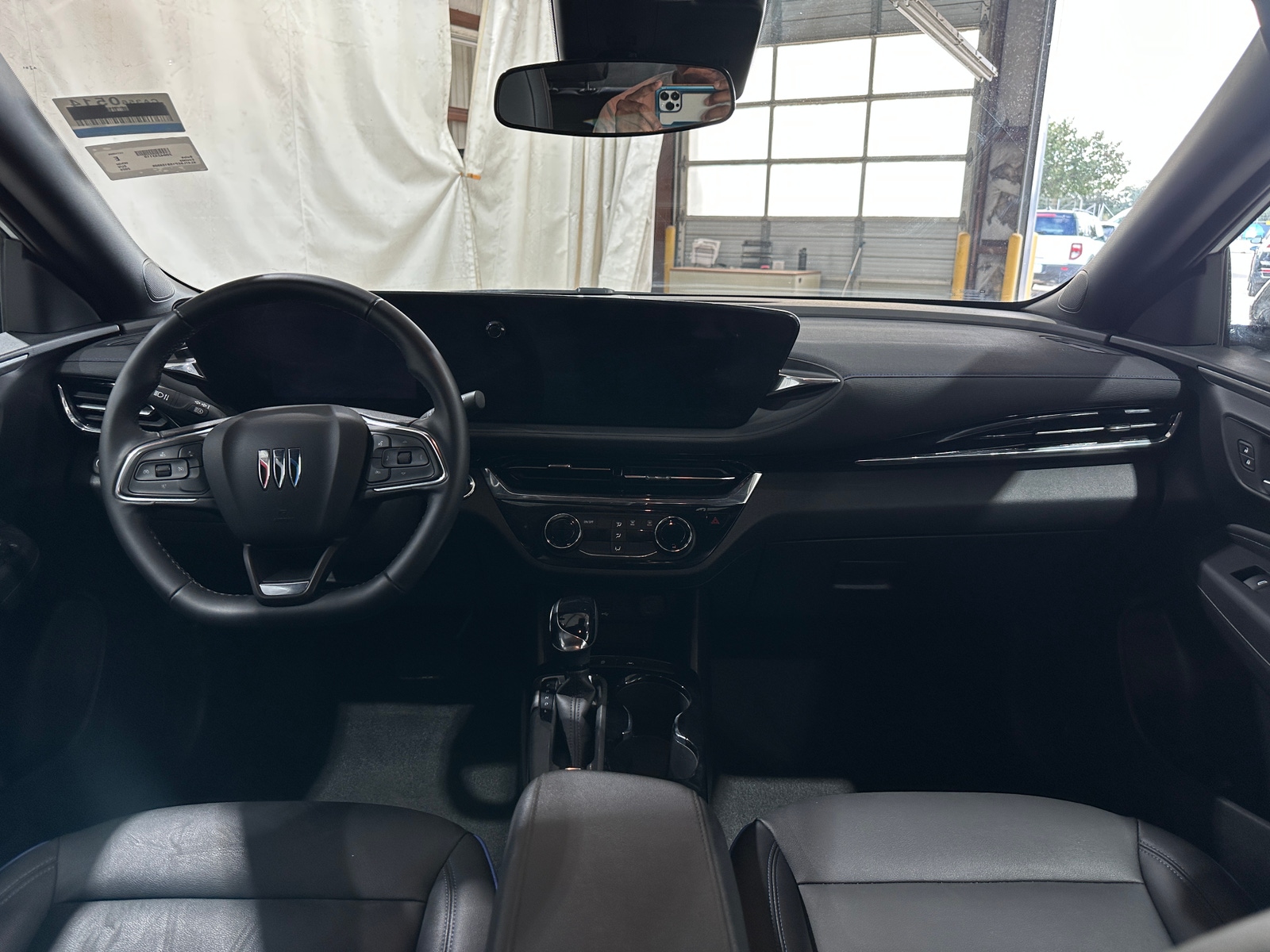 Thumbnail: 2025 Buick Envista - 3