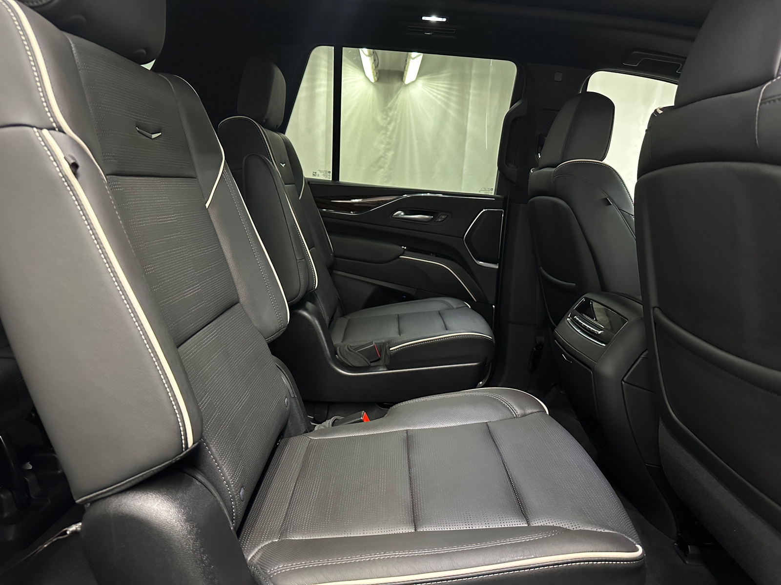 Thumbnail: 2024 Cadillac Escalade - 5