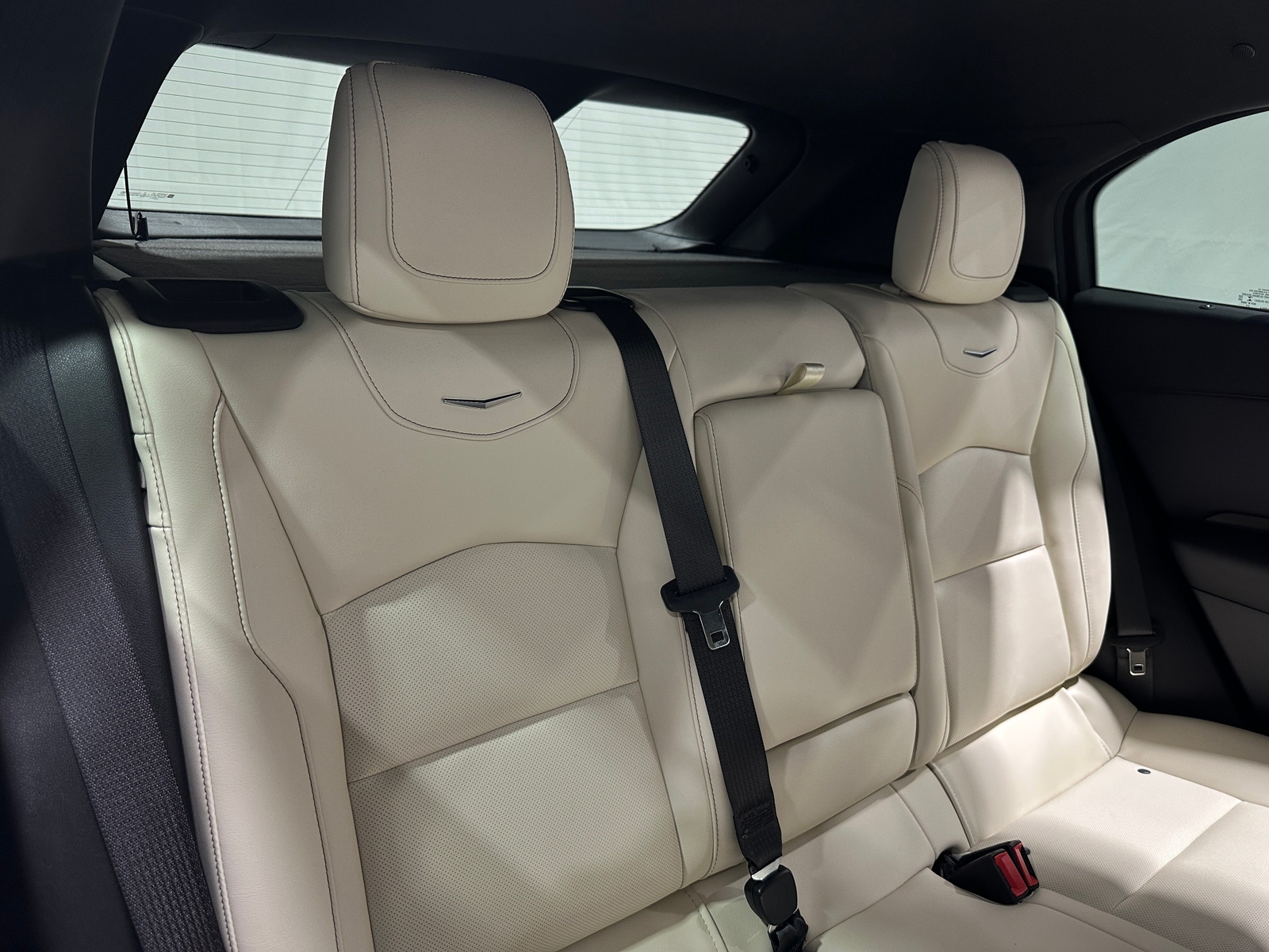 Thumbnail: 2021 Cadillac XT4 - 5