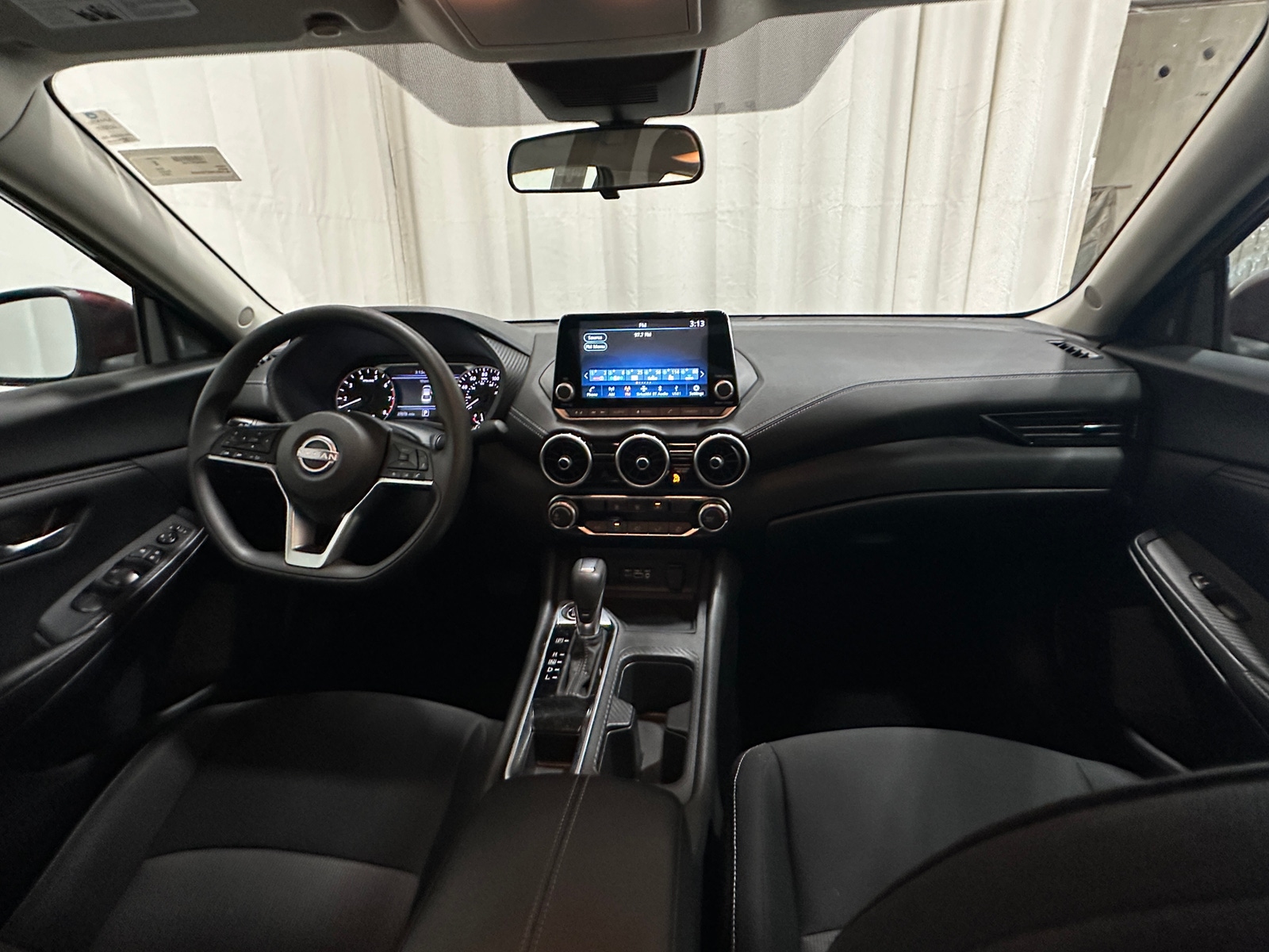 Thumbnail: 2024 Nissan Sentra - 3