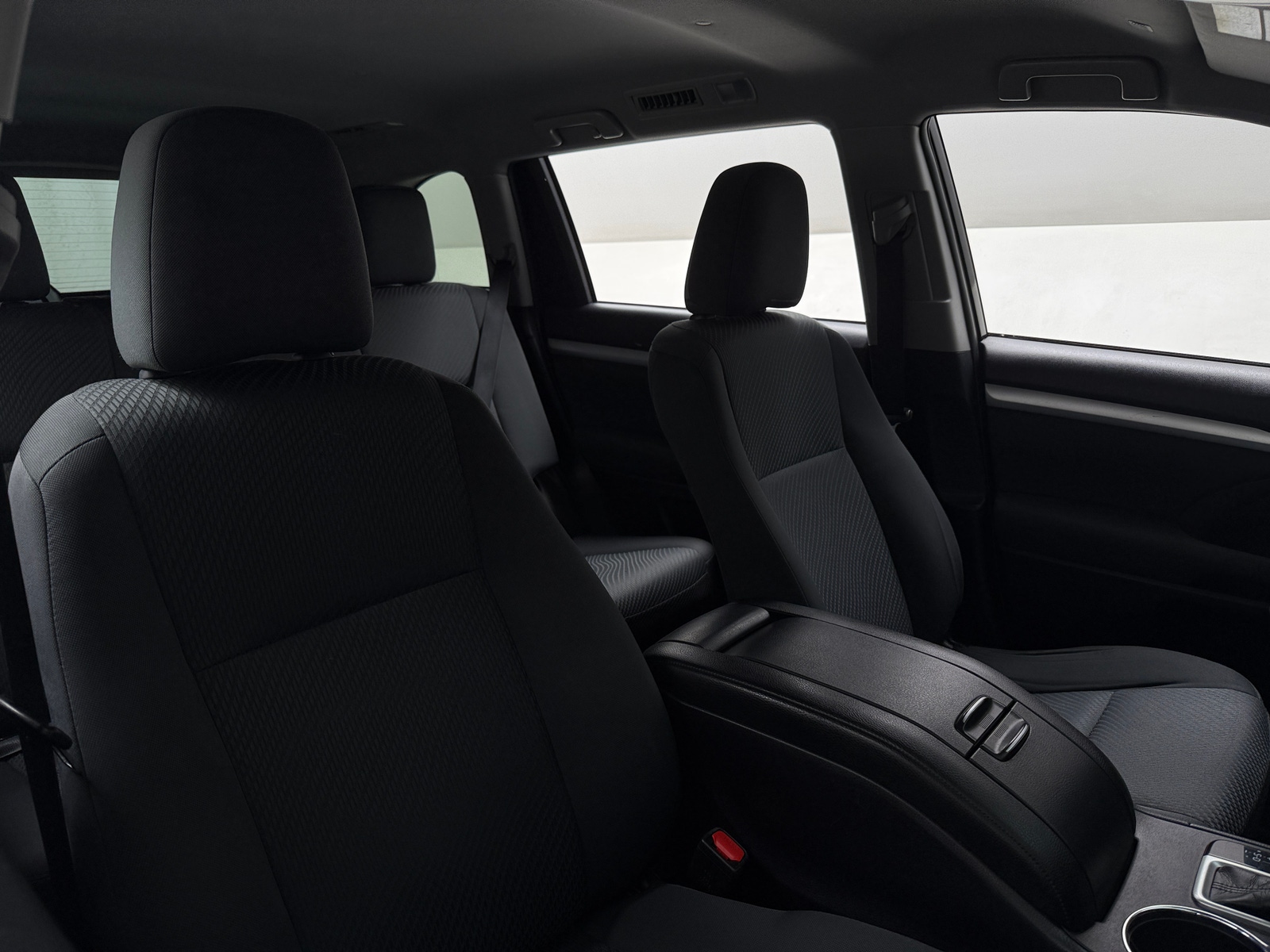 Thumbnail: 2019 Toyota Highlander - 2