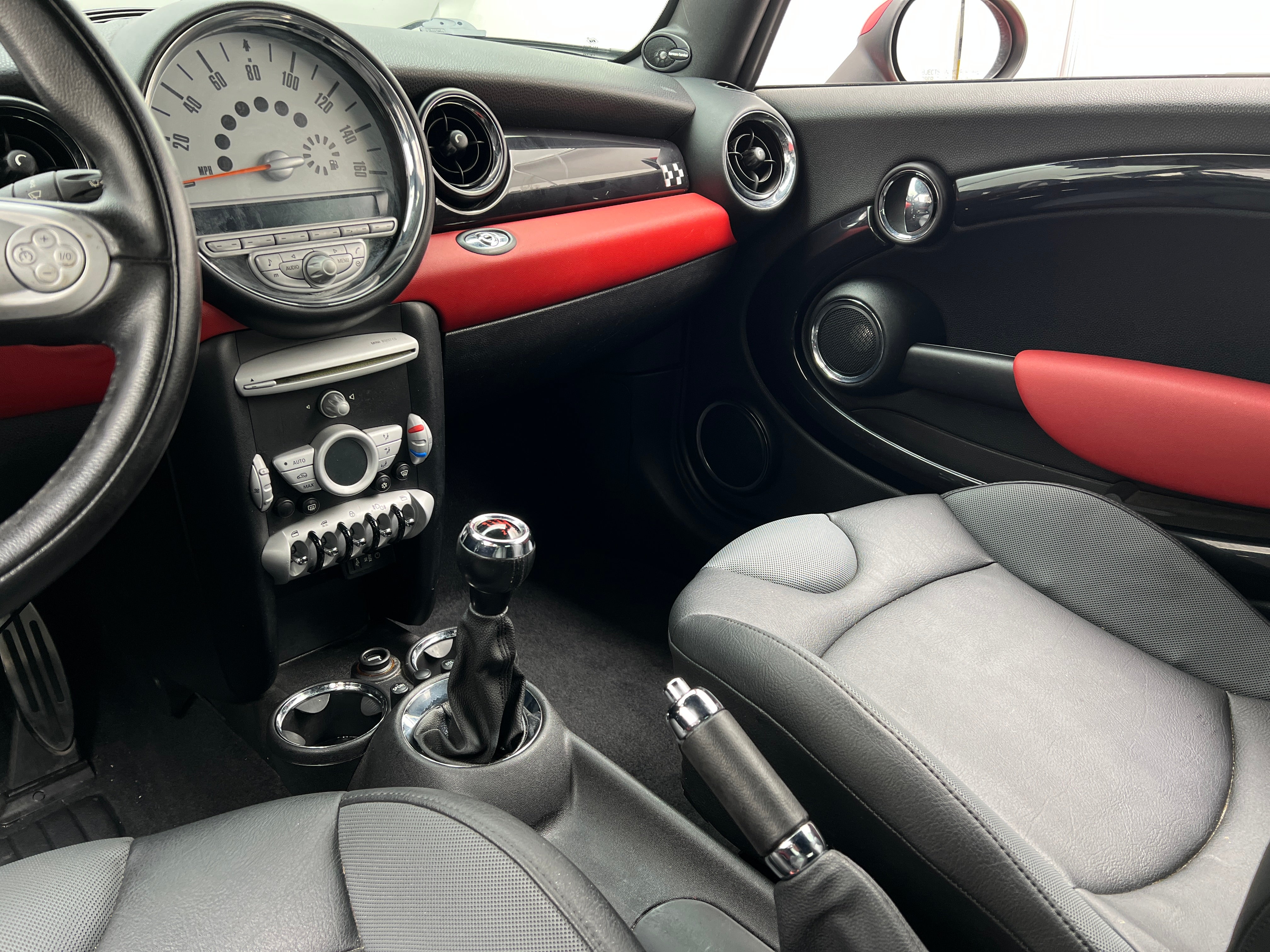 Used 2010 MINI Cooper John Cooper Works with VIN WMWMS9C51ATK19828 for sale in Oak Creek, WI