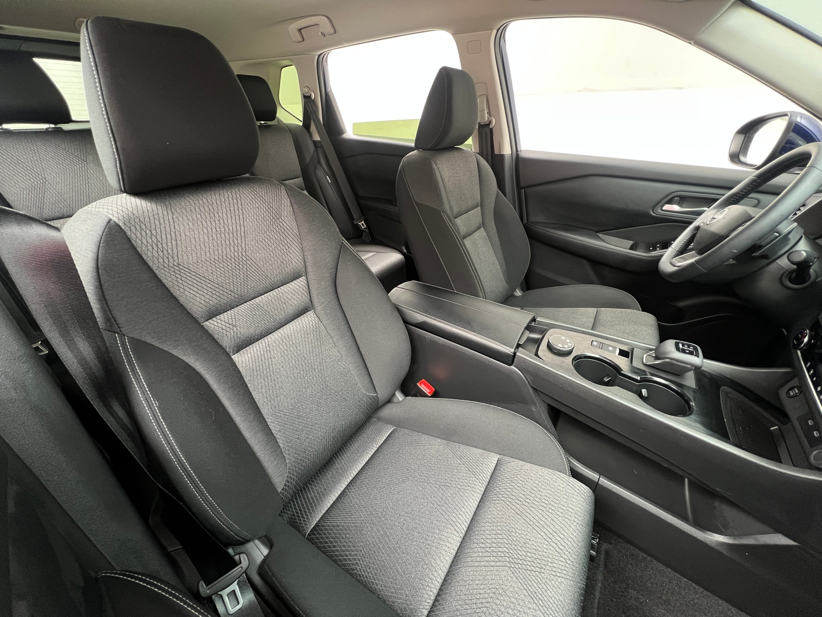 Thumbnail: 2025 Nissan Rogue - 2