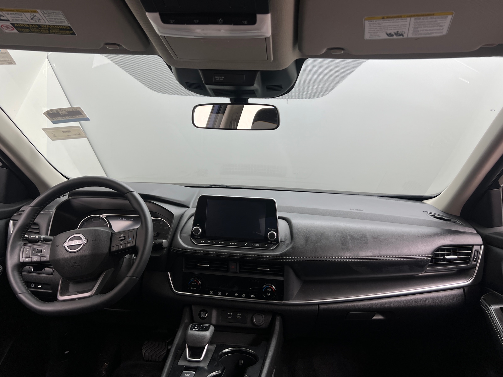 Thumbnail: 2025 Nissan Rogue - 3