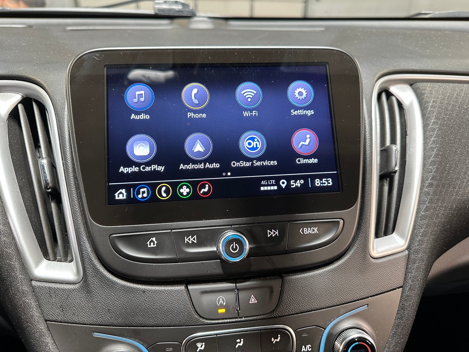 Thumbnail: 2024 Chevrolet Malibu - 4