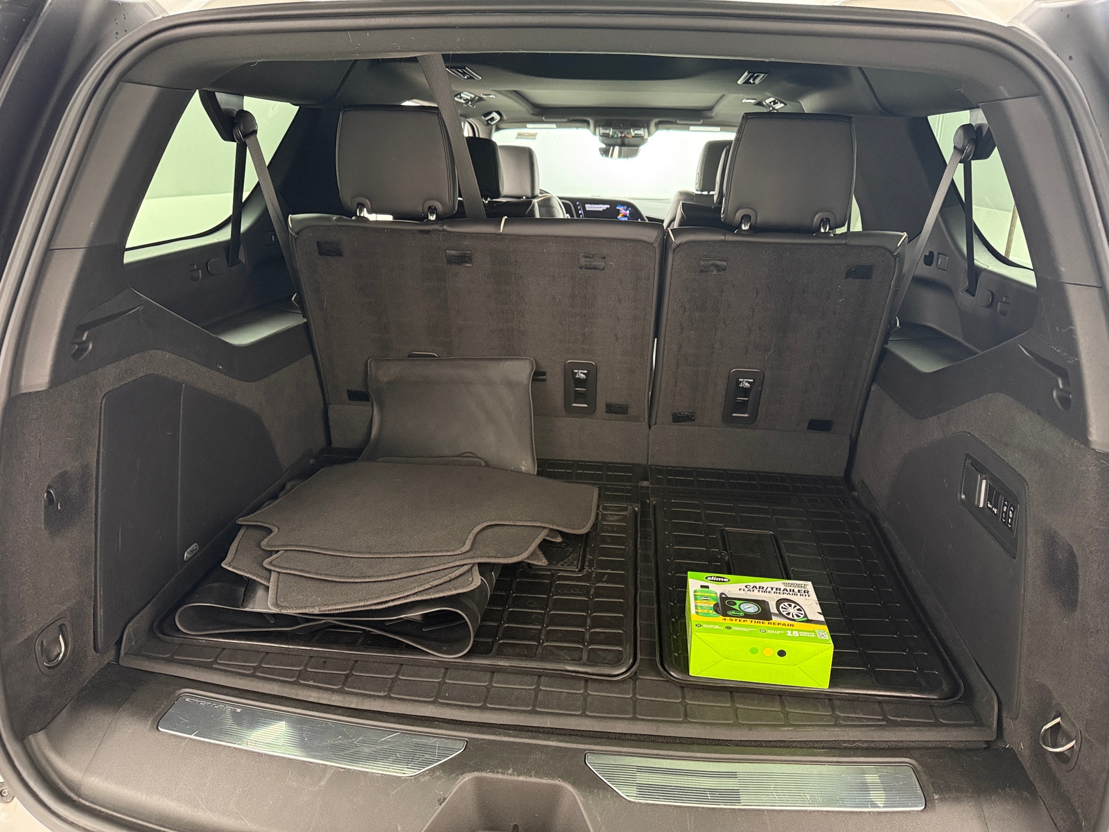 Thumbnail: 2024 Cadillac Escalade - 6