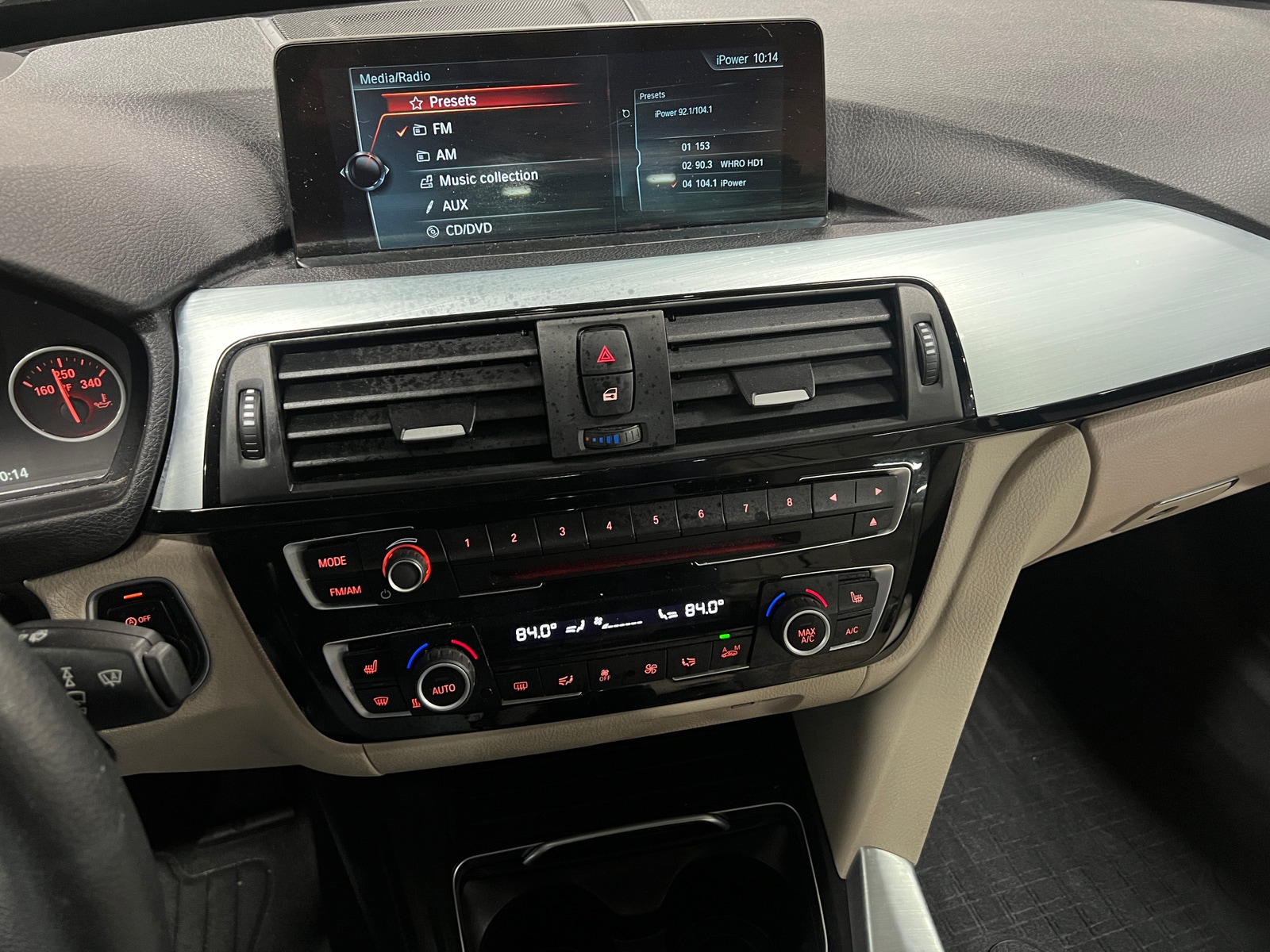 Thumbnail: 2017 BMW 3 Series - 3