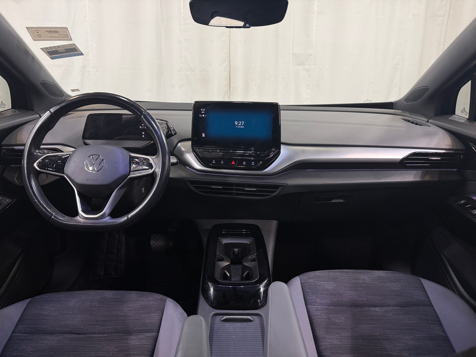 Thumbnail: 2021 Volkswagen ID.4 - 3