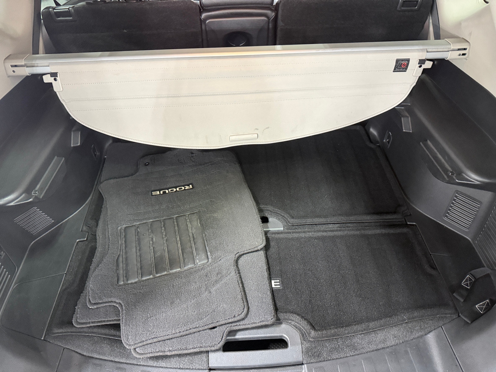 Thumbnail: 2019 Nissan Rogue - 6