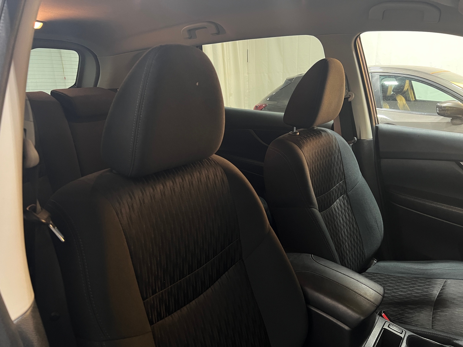 Thumbnail: 2018 Nissan Rogue - 2