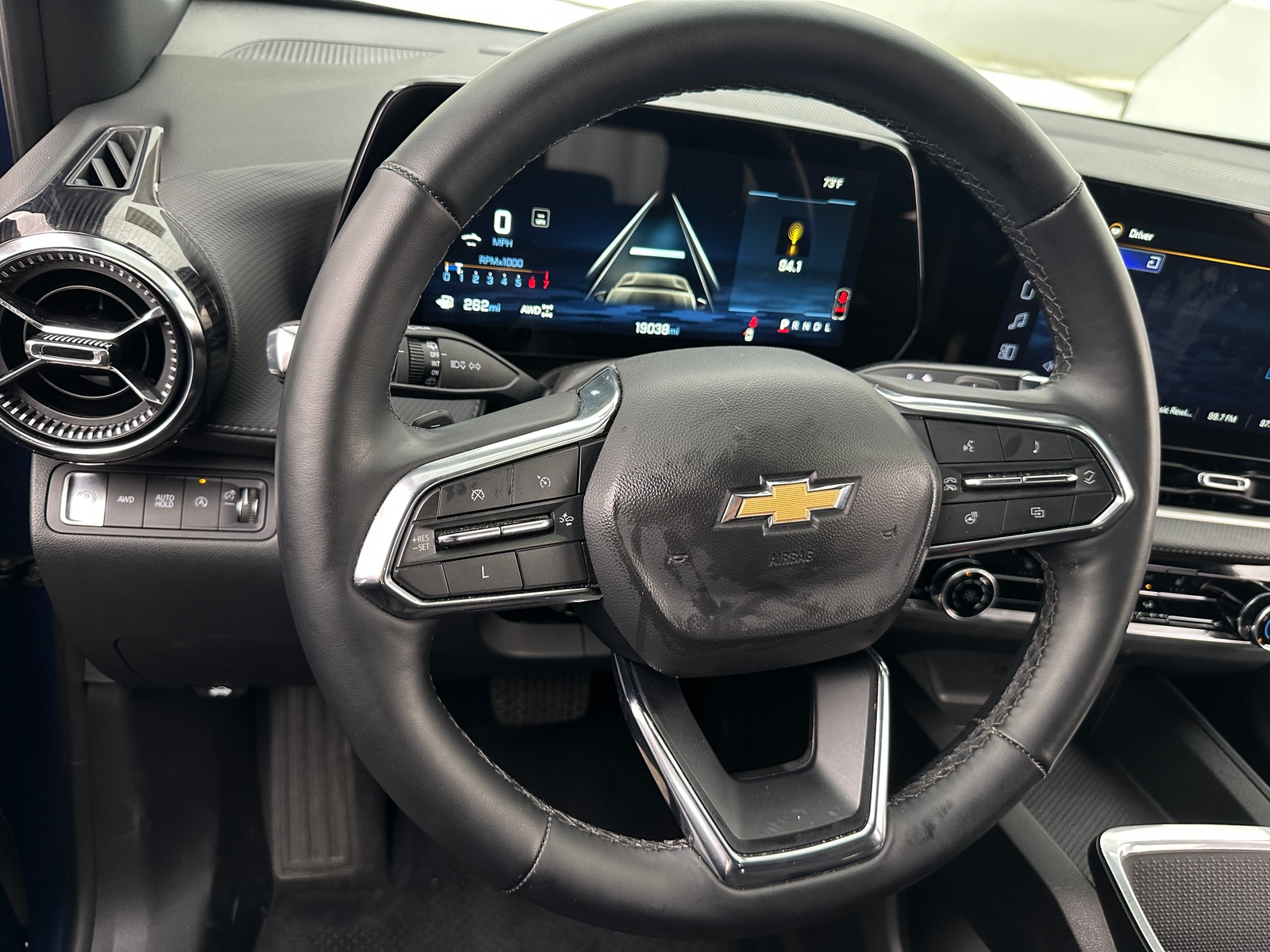 Thumbnail: 2025 Chevrolet Equinox - 5