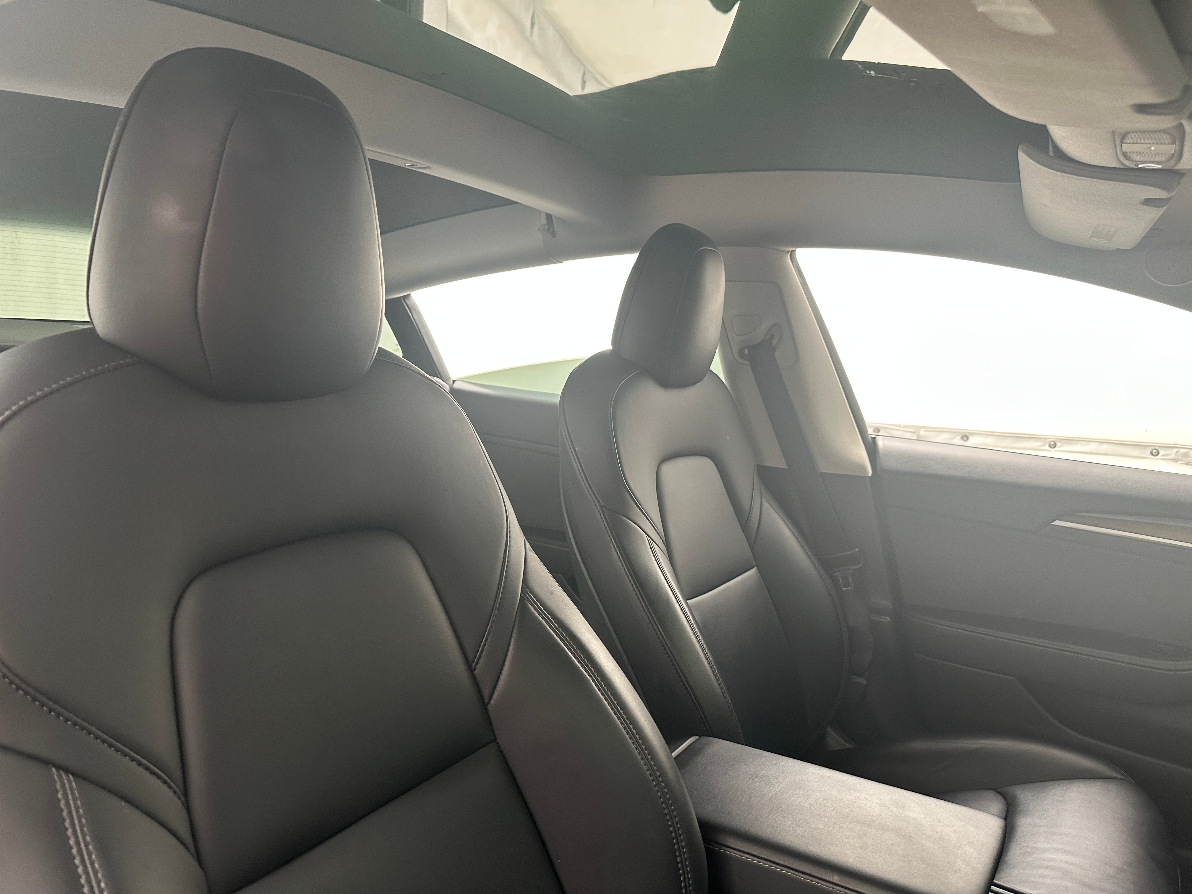 Used 2021 Tesla Model 3 Base with VIN 5YJ3E1EA0MF047588 for sale in Oak Creek, WI