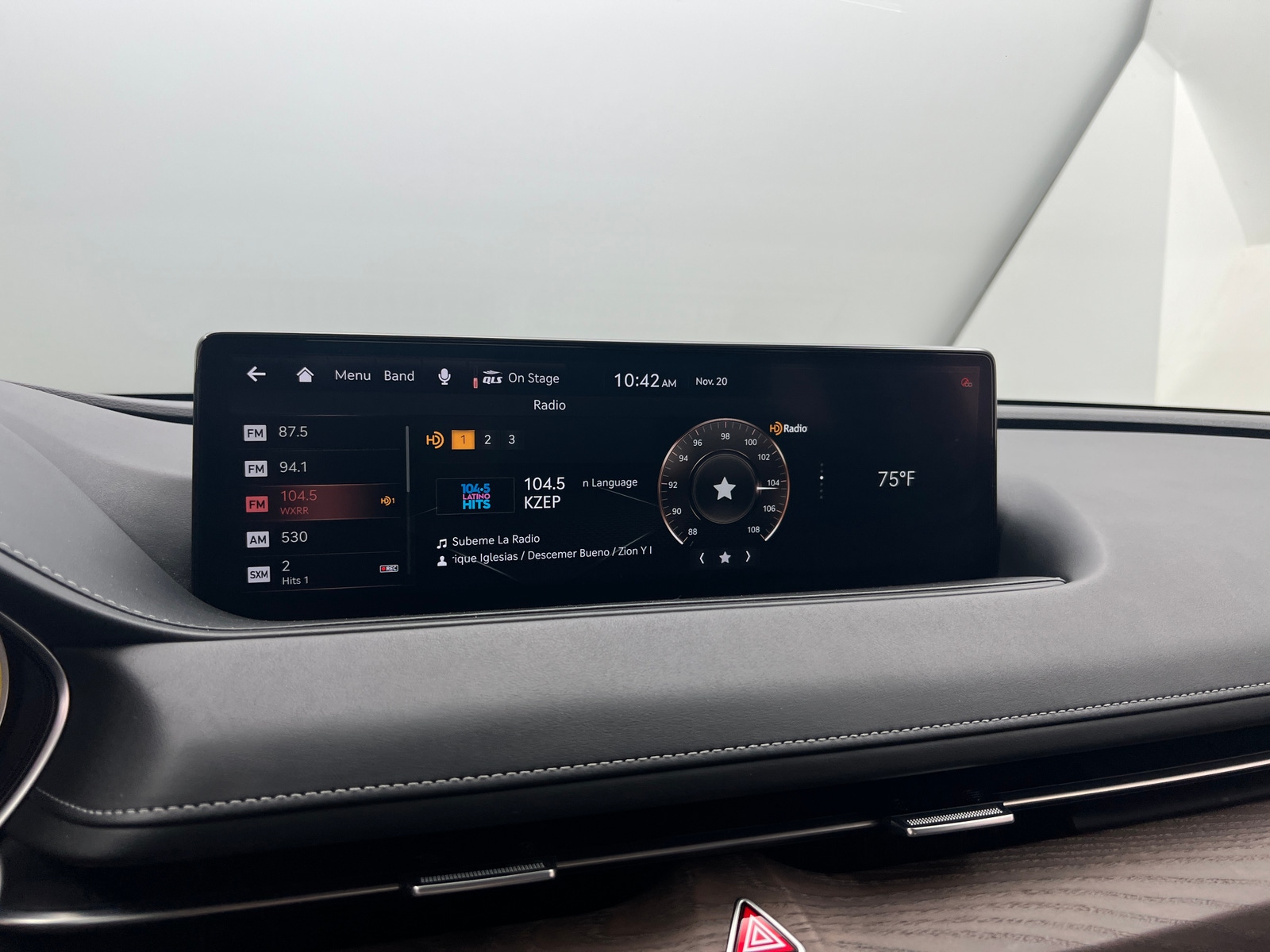 Thumbnail: 2021 Genesis G80 - 3