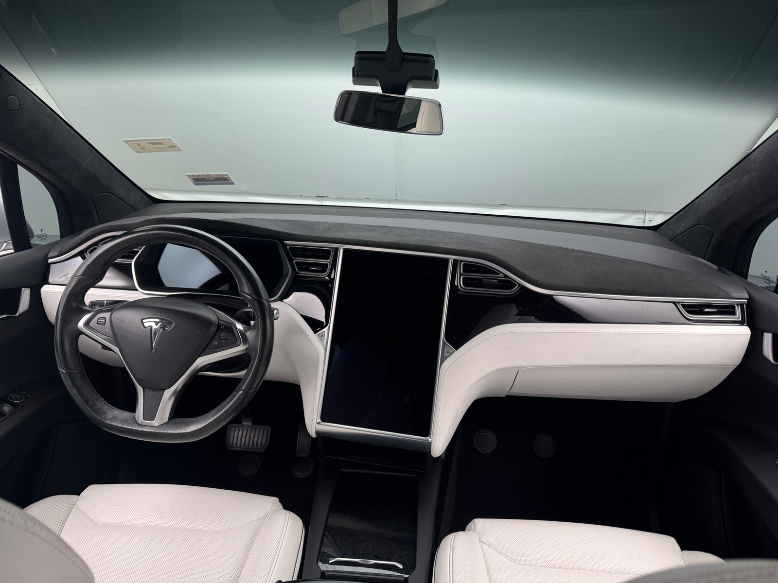 Thumbnail: 2016 Tesla Model X - 2