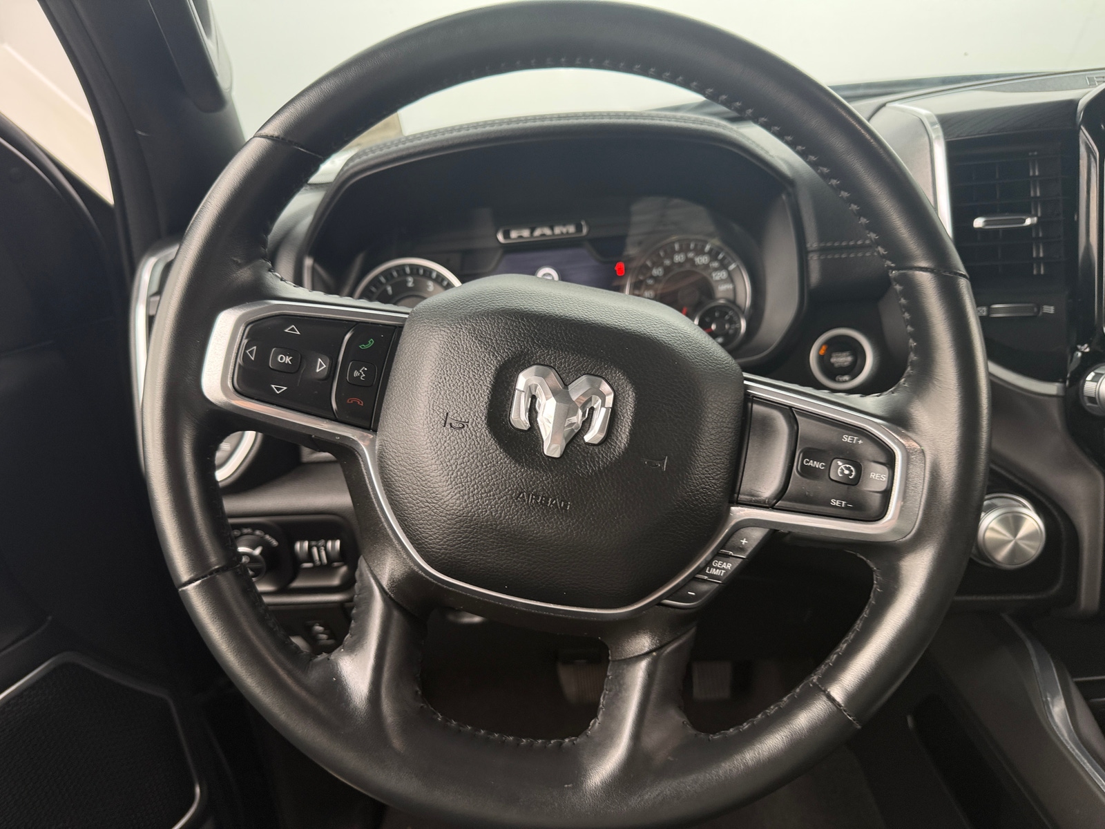 Thumbnail: 2023 RAM 1500 - 4