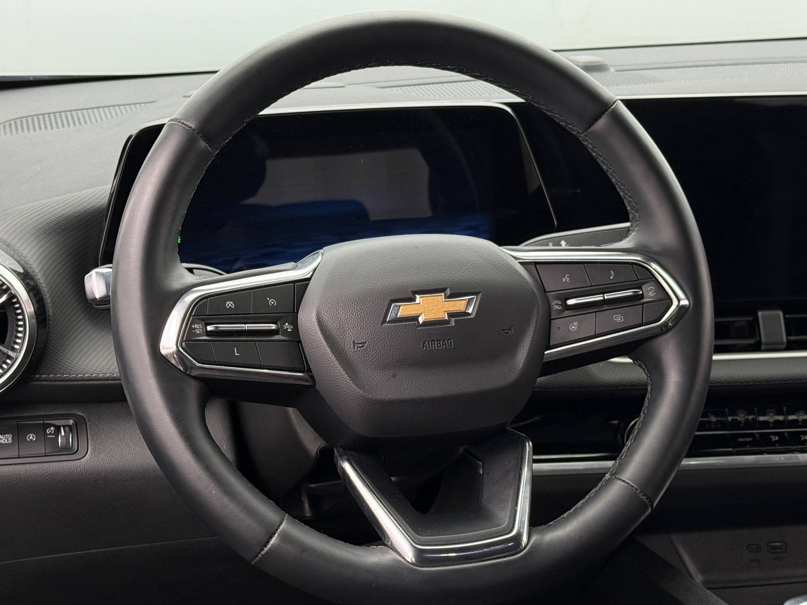 Thumbnail: 2025 Chevrolet Equinox - 5