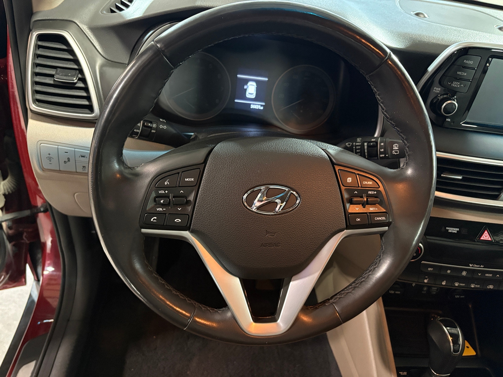 Thumbnail: 2019 Hyundai Tucson - 4