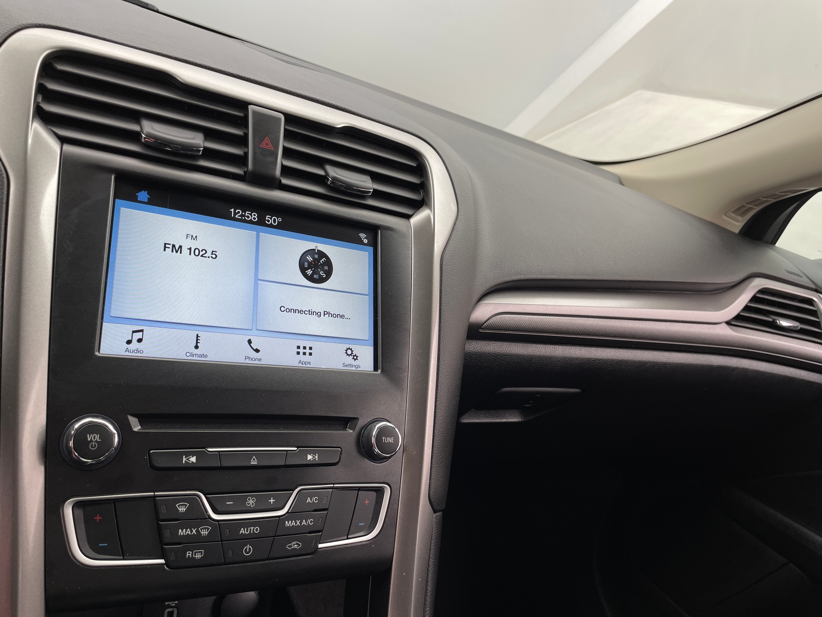 Thumbnail: 2018 Ford Fusion - 4