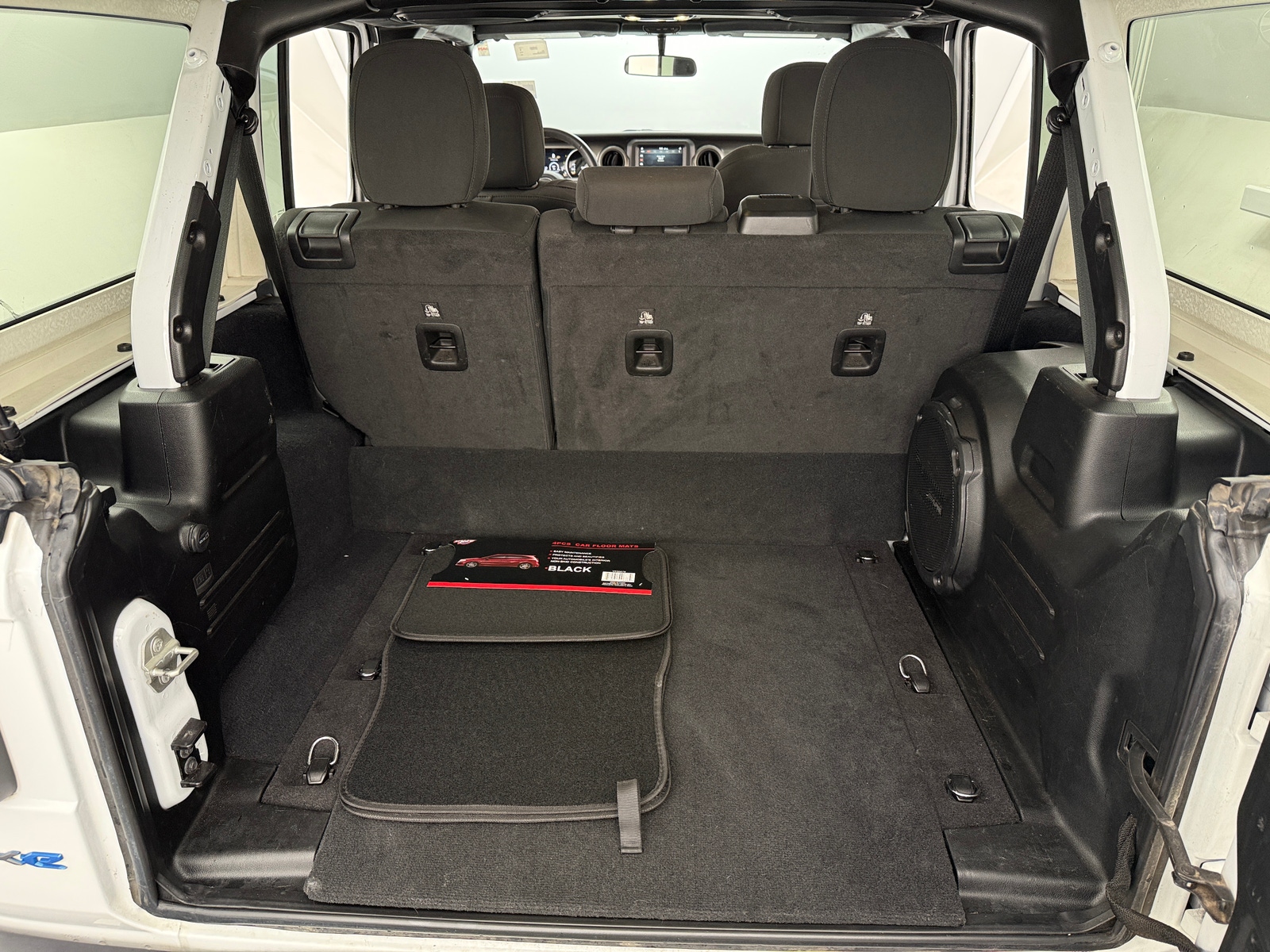 Thumbnail: 2023 Jeep Wrangler - 7