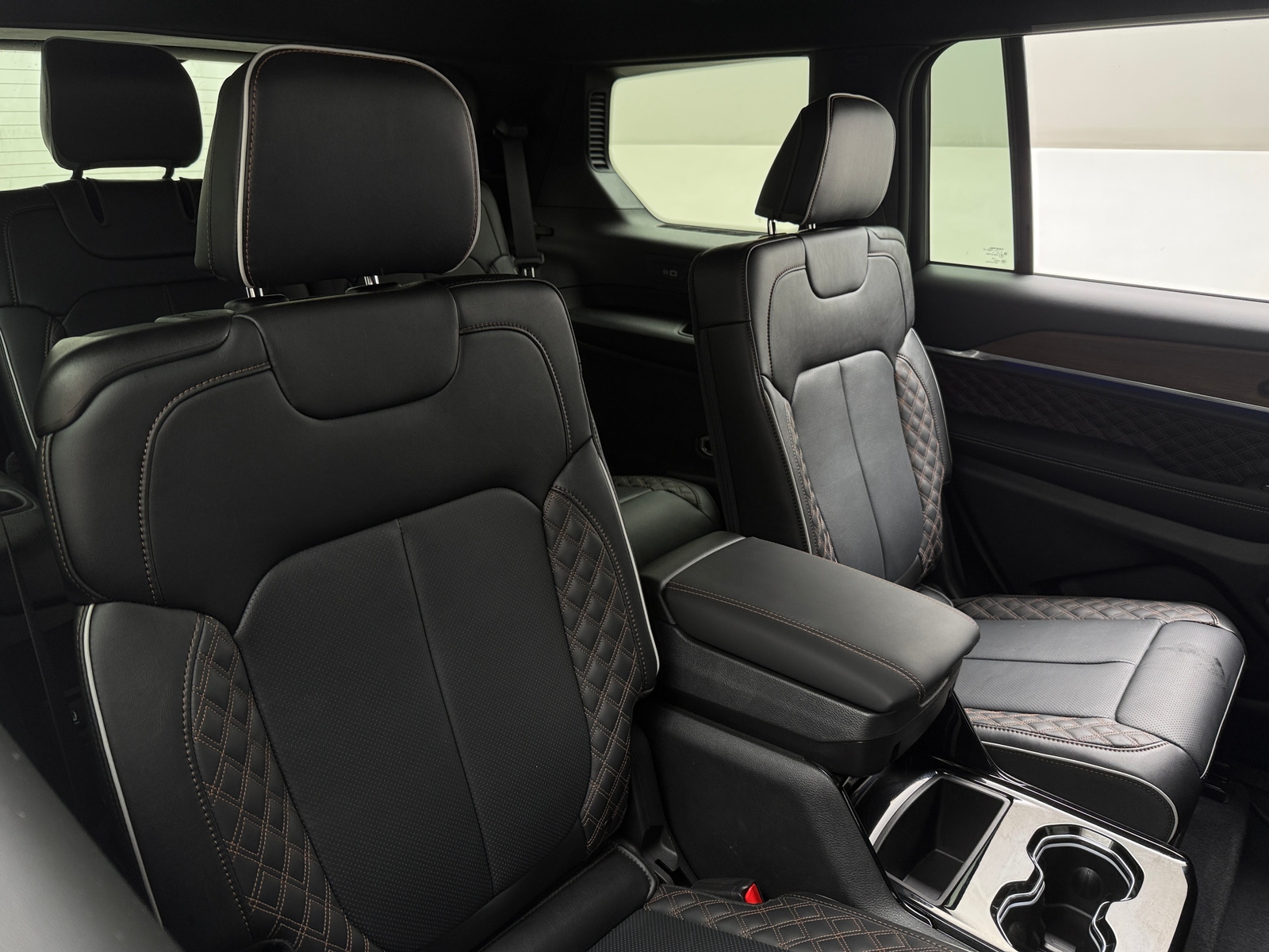 Thumbnail: 2025 Jeep Grand Cherokee L - 5