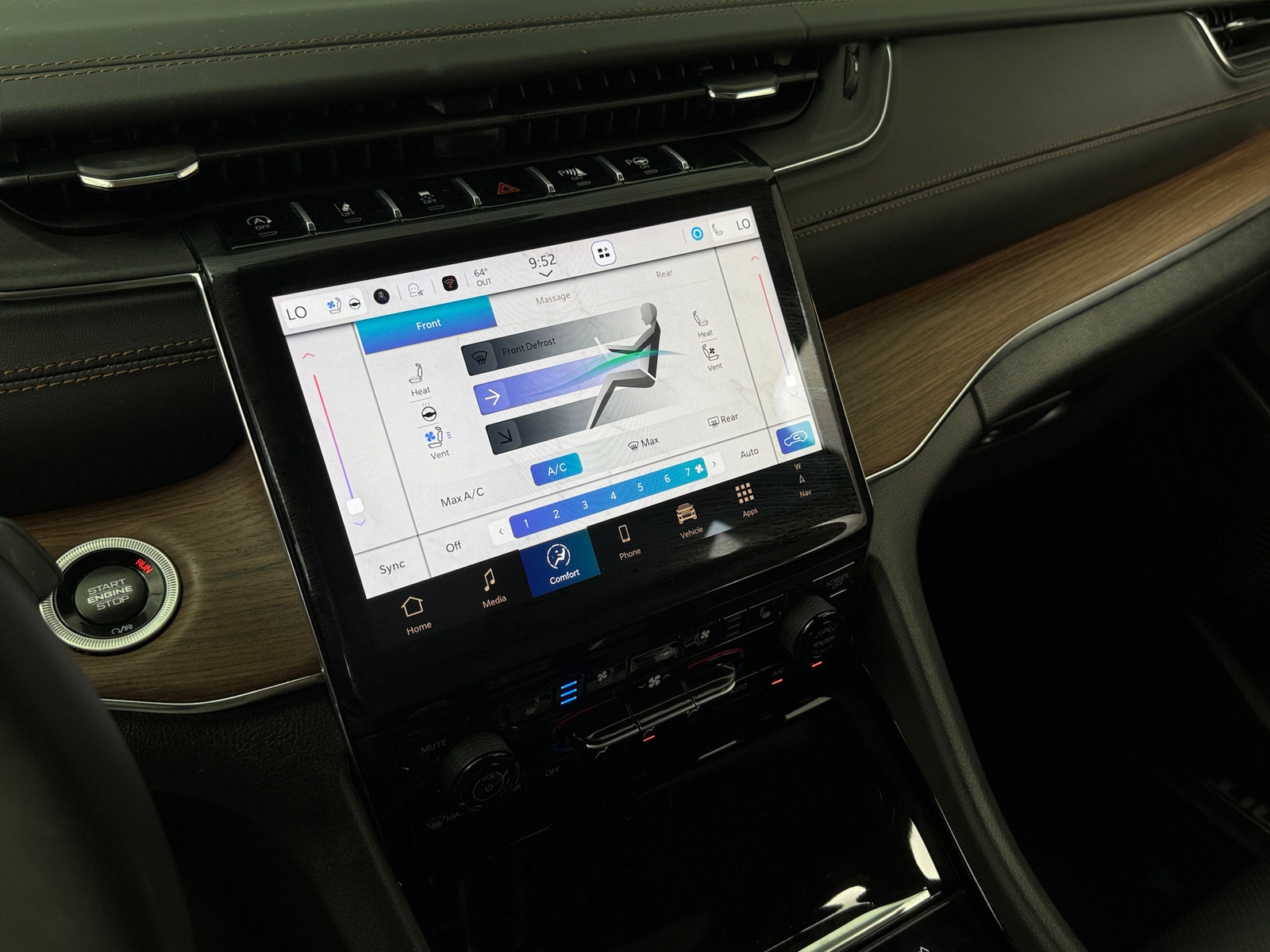 Thumbnail: 2025 Jeep Grand Cherokee L - 3