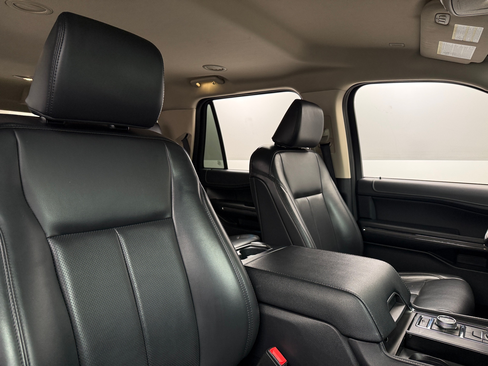 Thumbnail: 2022 Ford Expedition - 2